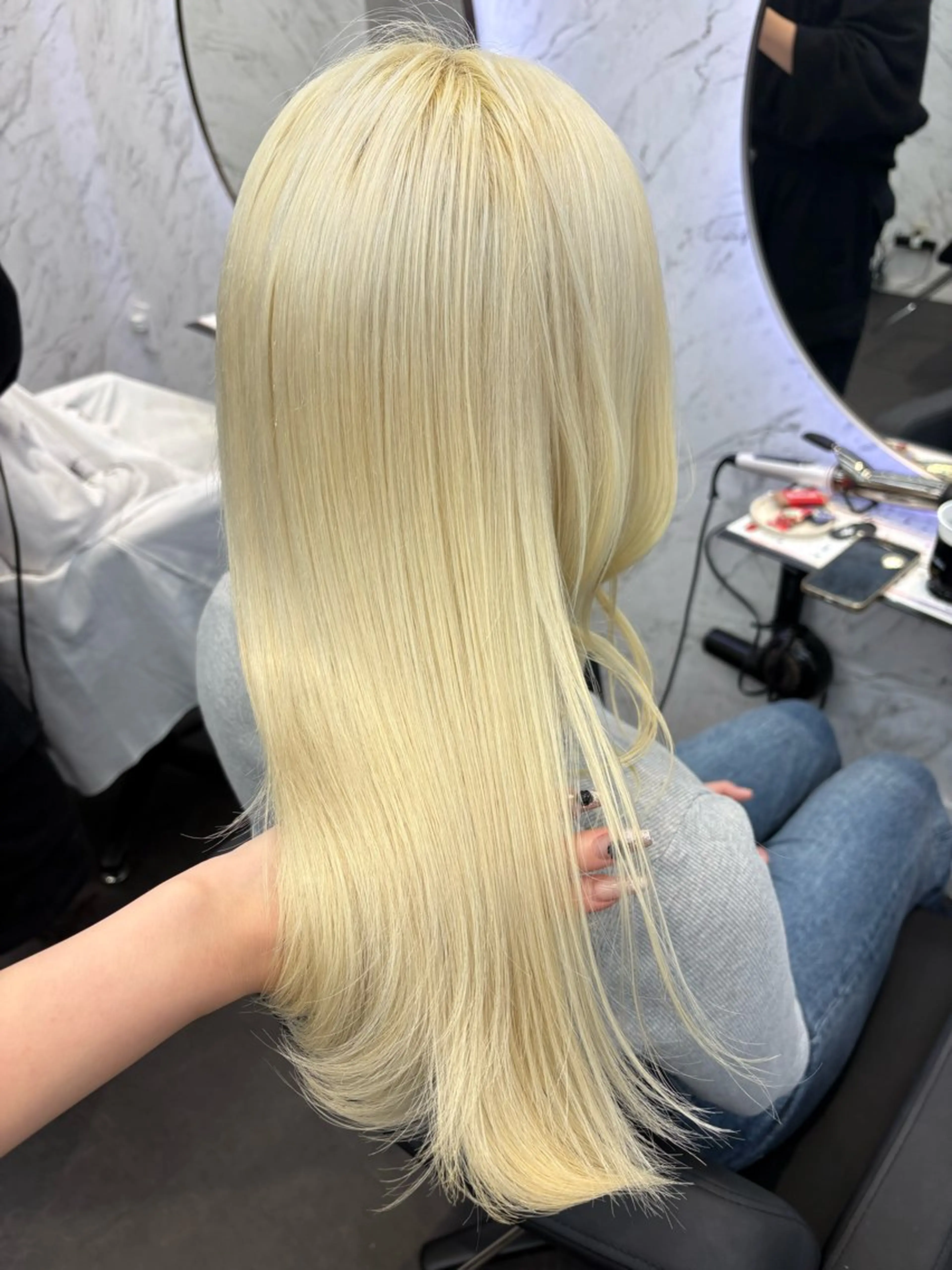 ロング カラー ブロンド カット ヘアカラー hair salon dot. mooda 韓国風サロン 町田店所属・韓国風ヘア🎀🩶 /♡𝓝𝓸𝓪♡のヘアスタイル