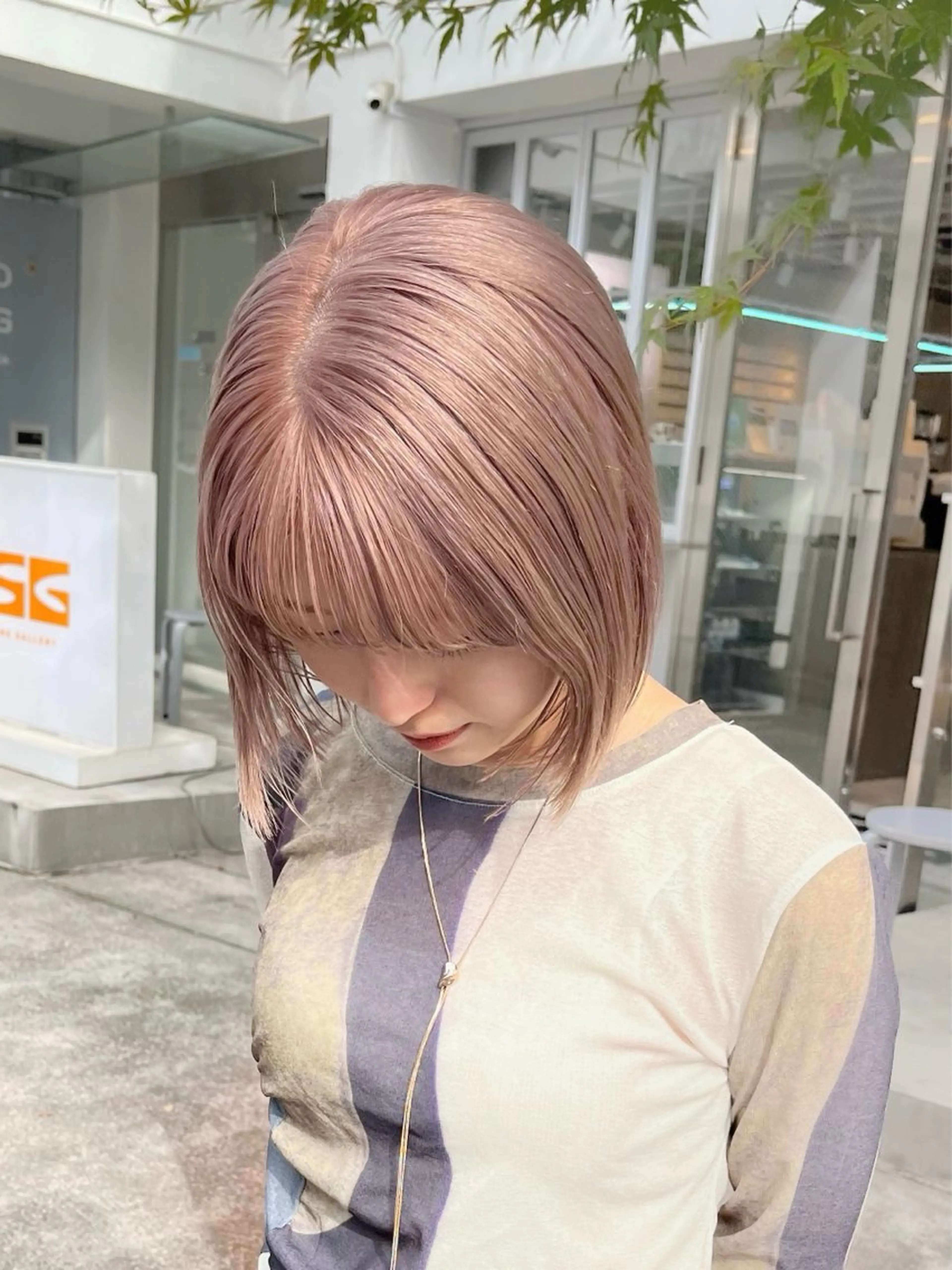 ミディアム カラー ベージュカラー ブリーチ ピンクカラー ピンクベージュ カット ヘアカラー Lomalia 🤍🫧/makoのヘアスタイル