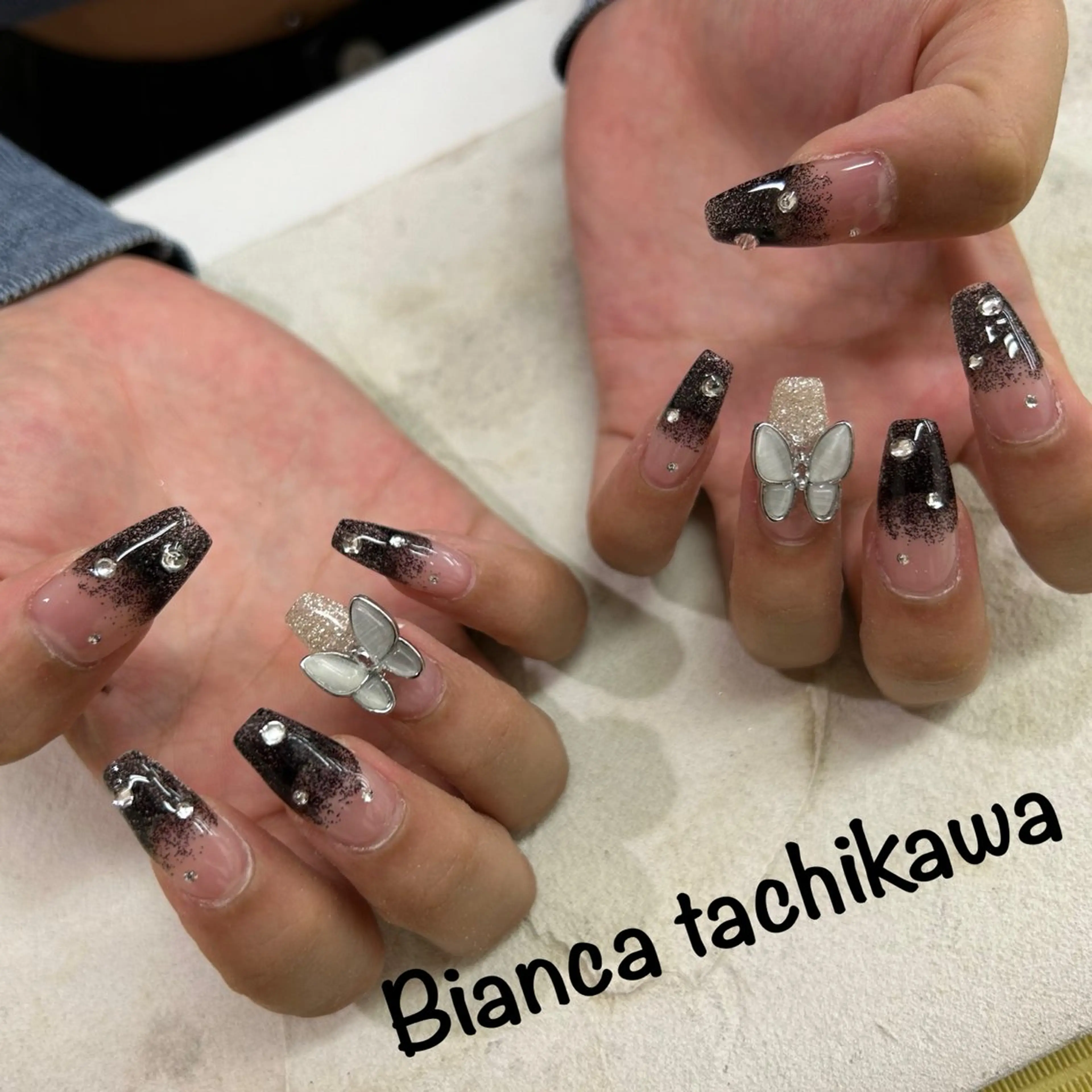 ネイル Bianca 立川店 小川のネイルデザイン