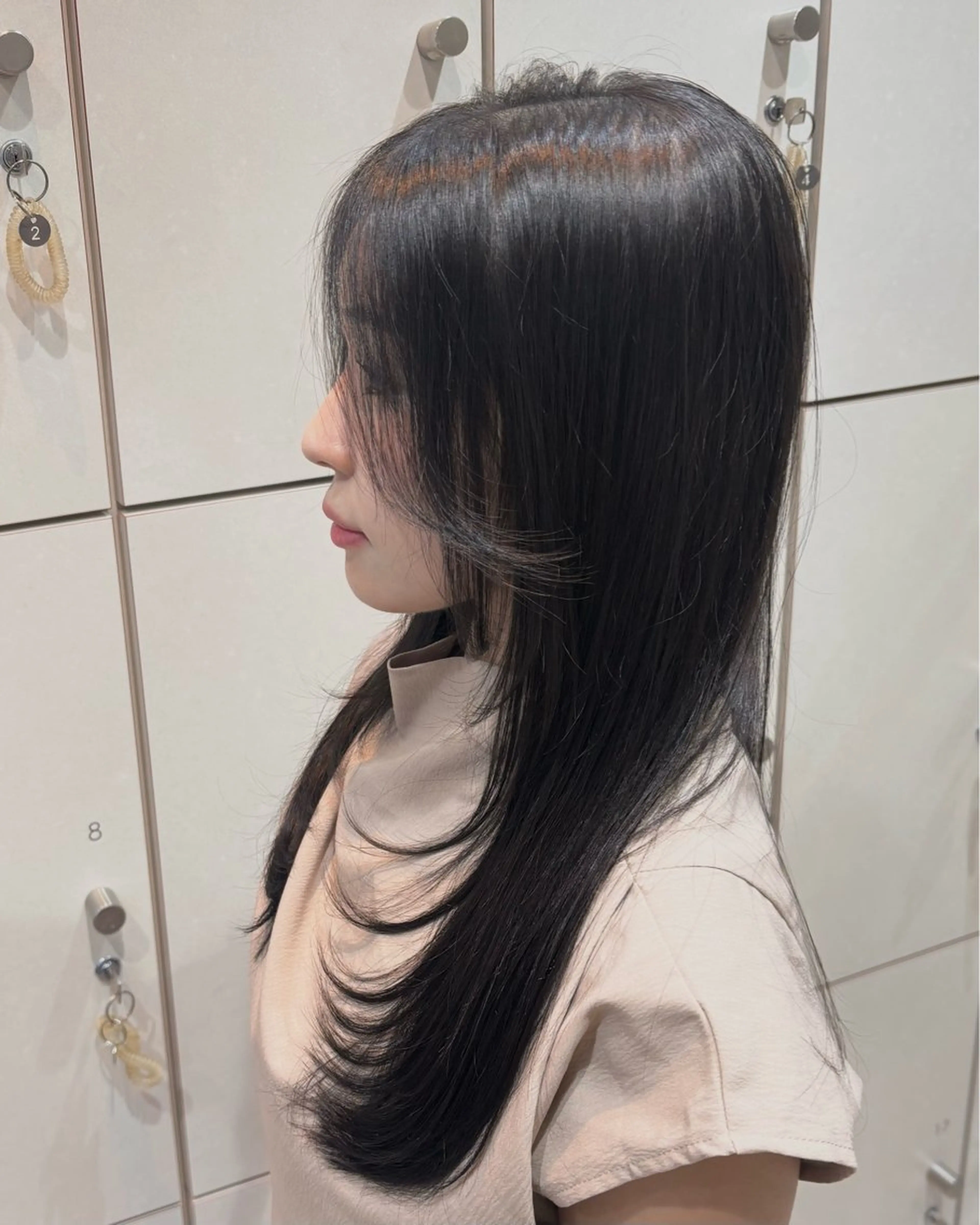 ロング 顔まわりレイヤー 顔周りカット レイヤーカット ロング カット トリートメント ボブ/パーマ/金田 夏葵のヘアスタイル