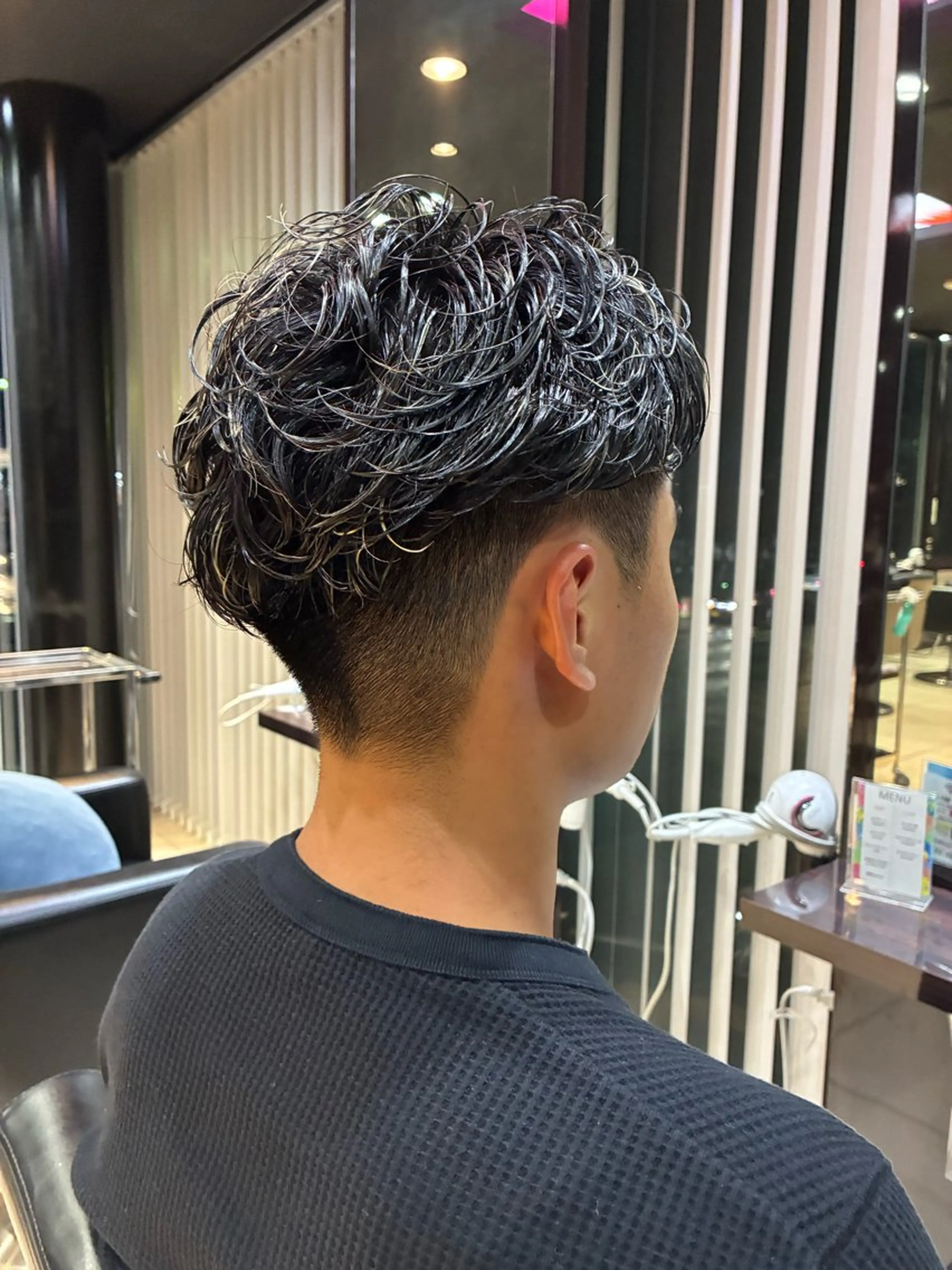 メンズ メンズハイライト 鷹尾 汐音のヘアスタイル