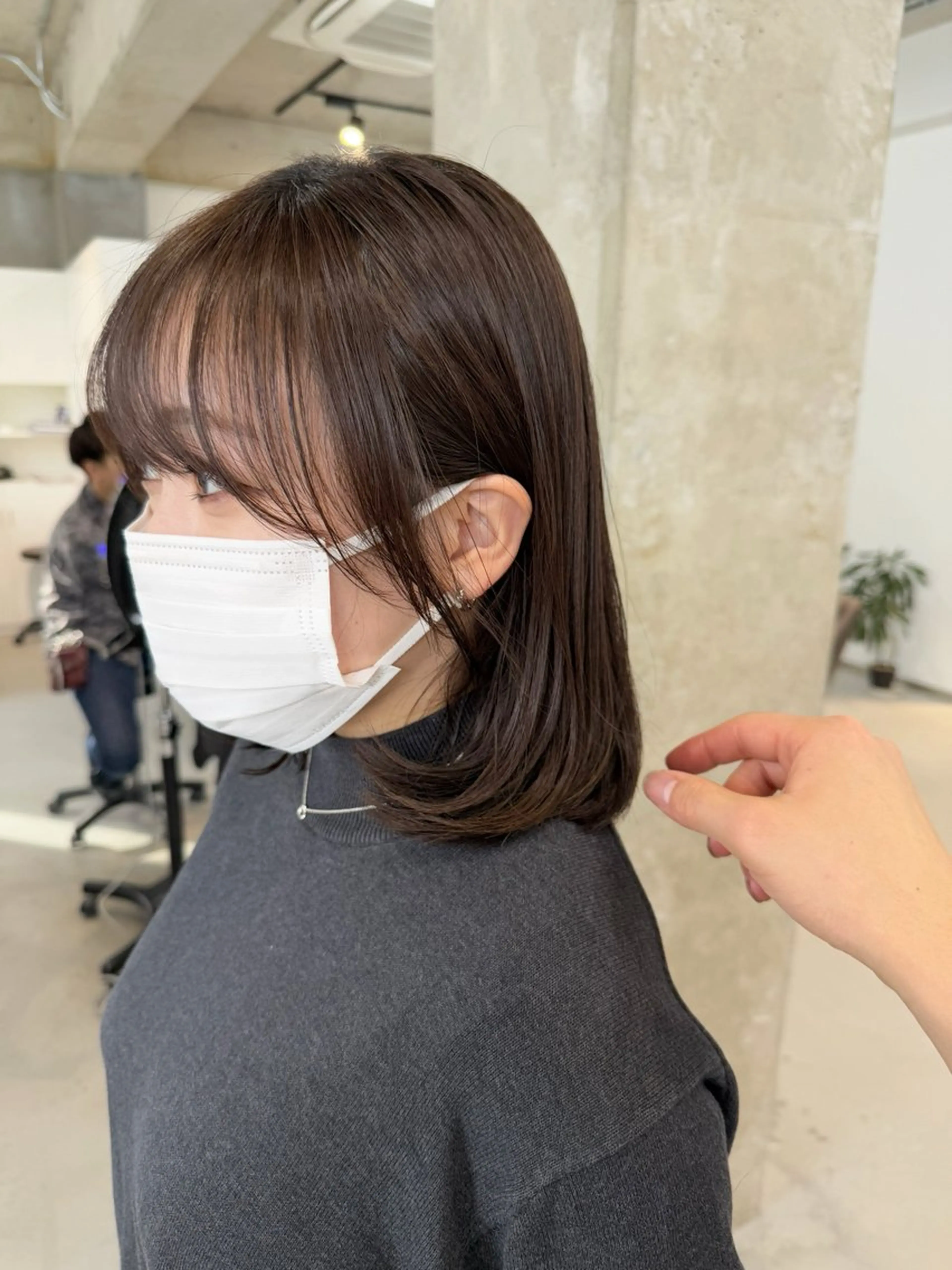 セミロング カラー 顔周りカット レイヤーカット カット ヘアカラー トリートメント カイリ /レイヤーカットのヘアスタイル