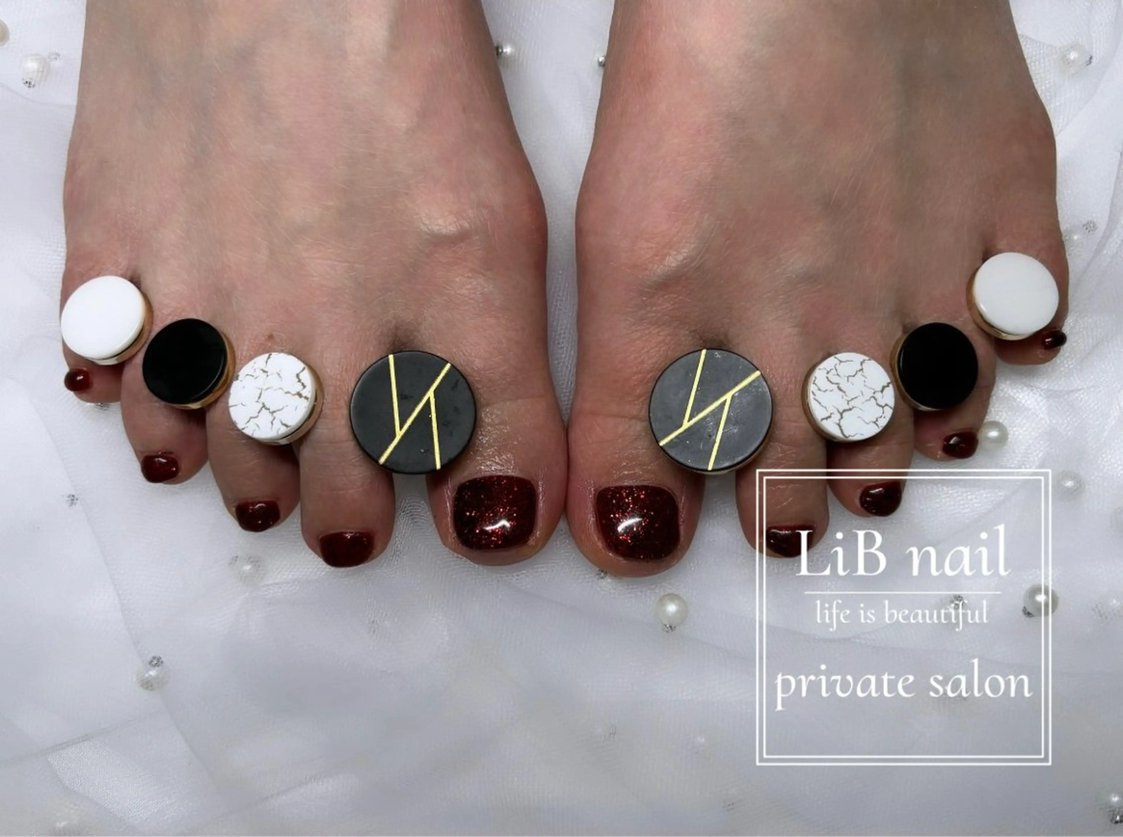 ネイル フットネイル LiB nailのネイルデザイン