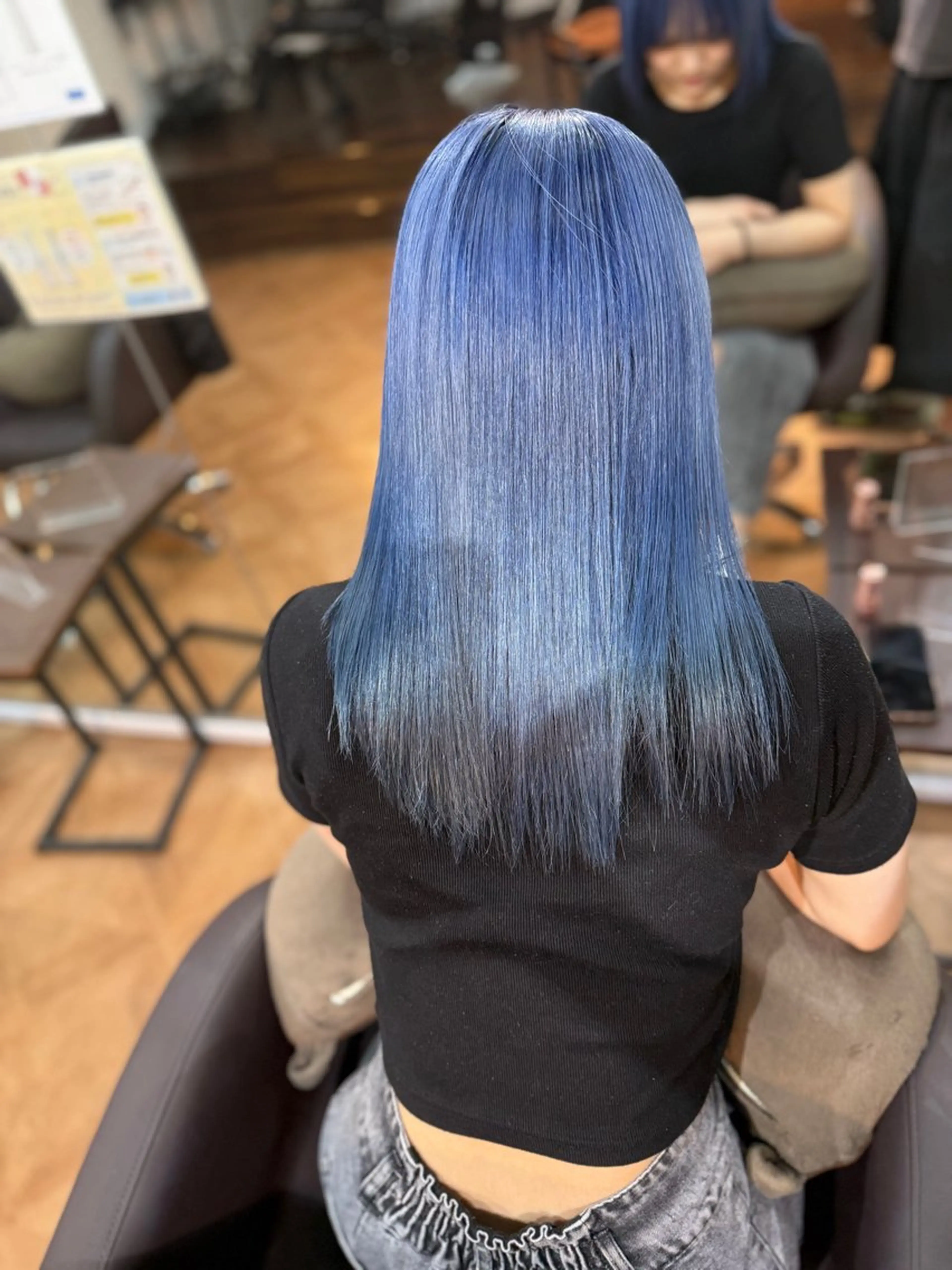セミロング ヘアカラー トリートメント 髪質改善 晟之介のヘアスタイル
