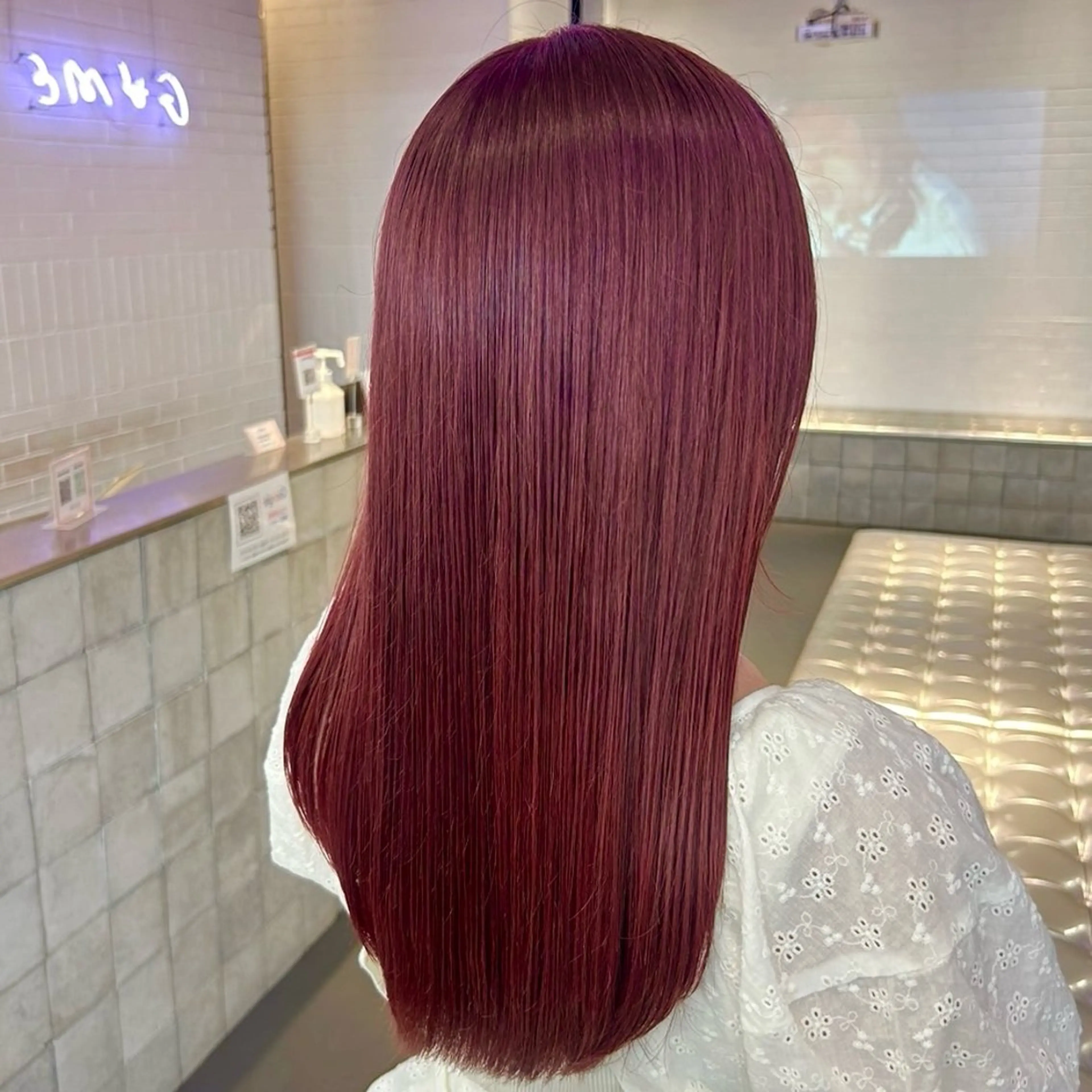 ロング カラー カット ヘアカラー トリートメント ヘッドスパ ヘアセット ブリーチ×レイヤー 🧙 美髪/レオンのヘアスタイル