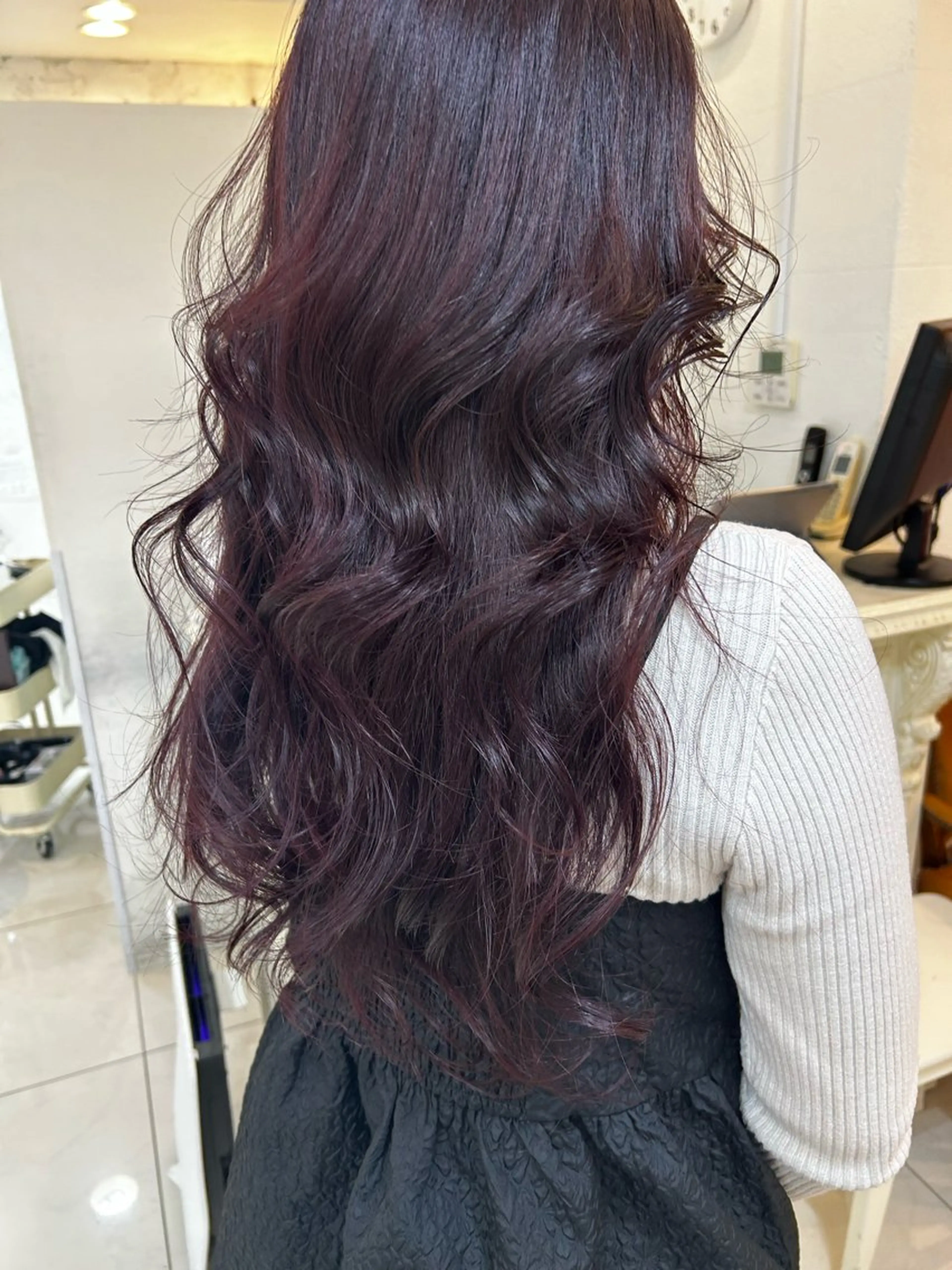 セミロング カラー パープルカラー ヘアカラー トリートメント ヘアセット Noah's　Ark所属・透明感カラー🫧ヘア セット🫧松本菜月の眉毛・アイブロウイメージ