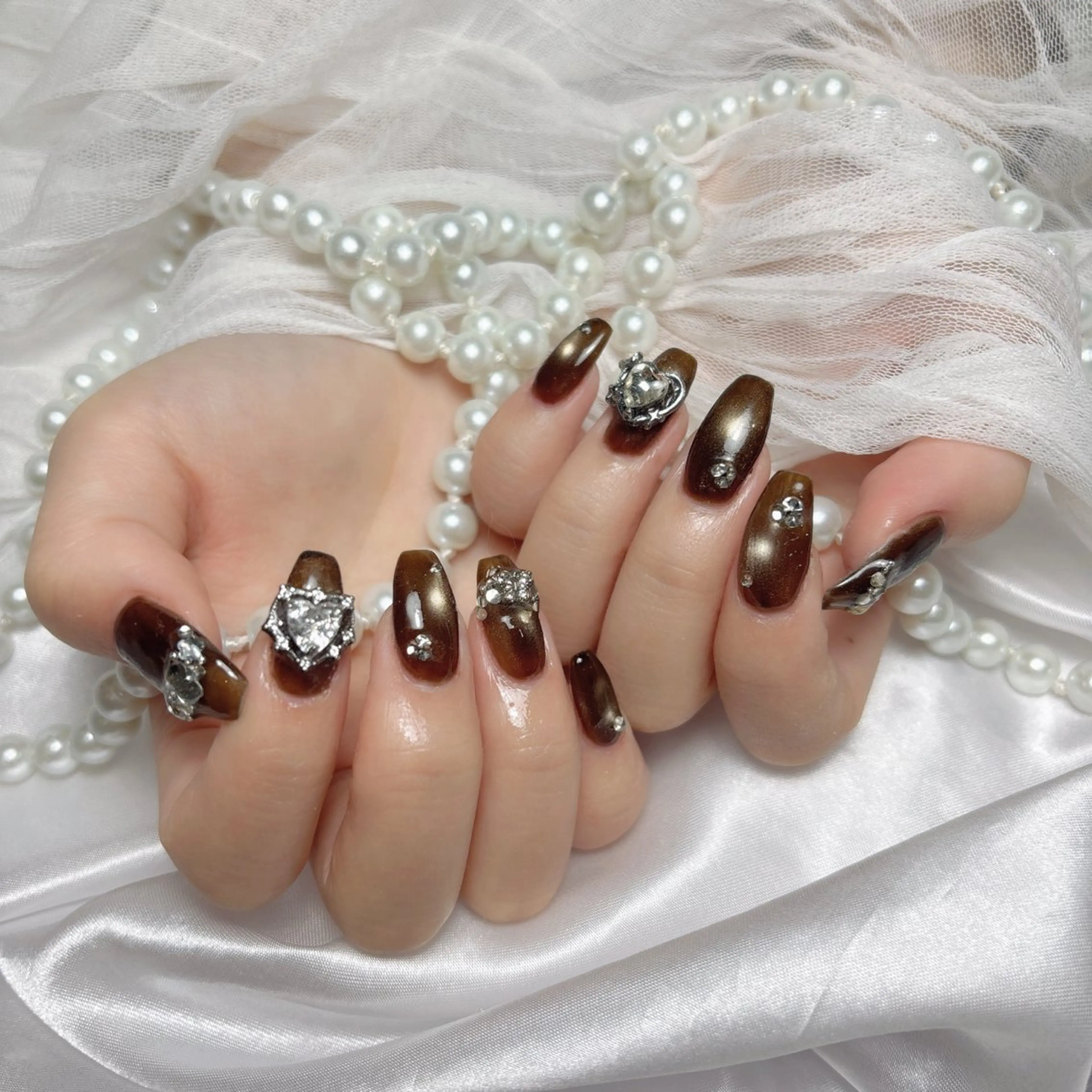 ネイル マグネットネイル ハンドネイル M2 BEAUTY Rionのネイルデザイン