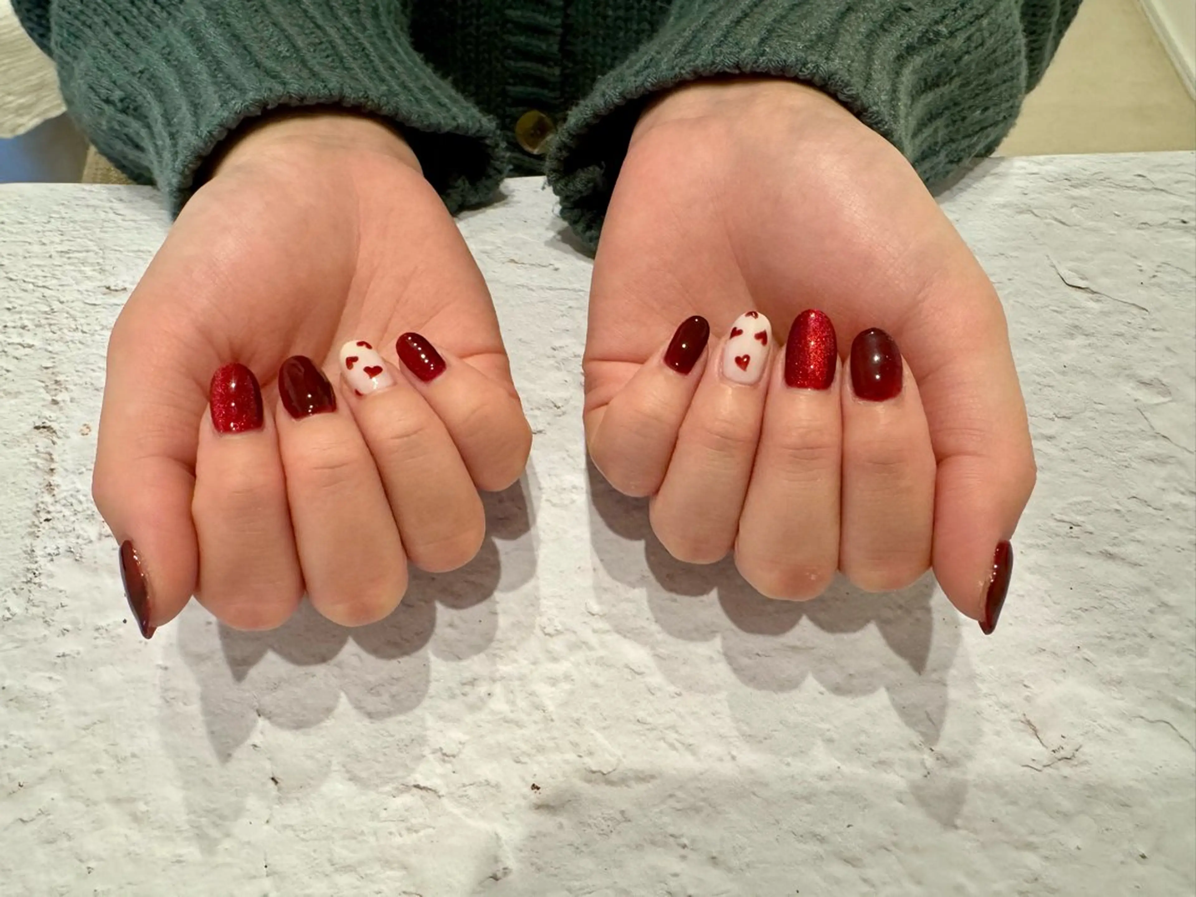 ネイル ボルドー フラッシュネイル ジェルネイル マグネットネイル 持ち込み byeol nailのネイルデザイン