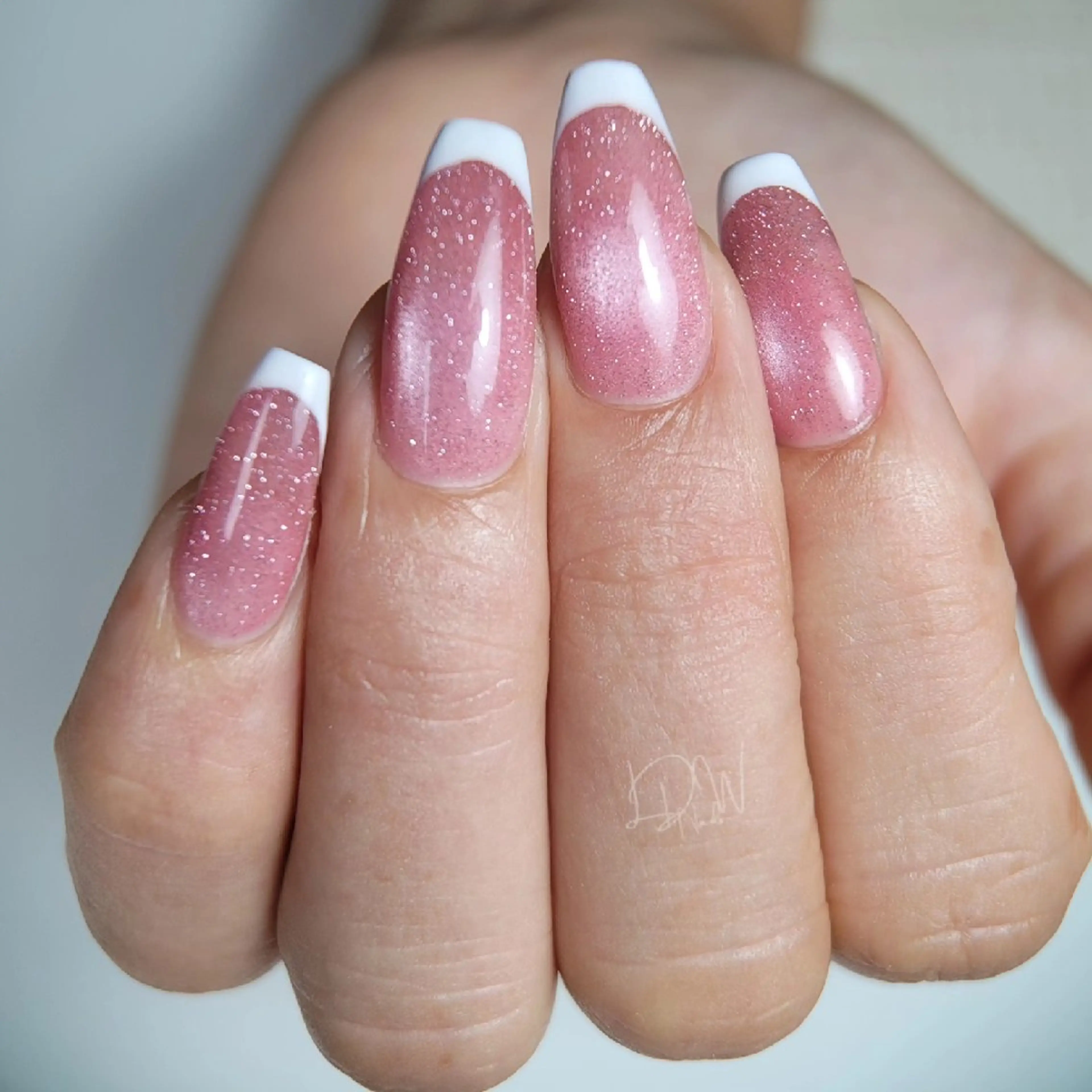 ネイル ハンドネイル ハンドケア Nails_l.d.w所属・nails_ l.d.wのネイルデザイン
