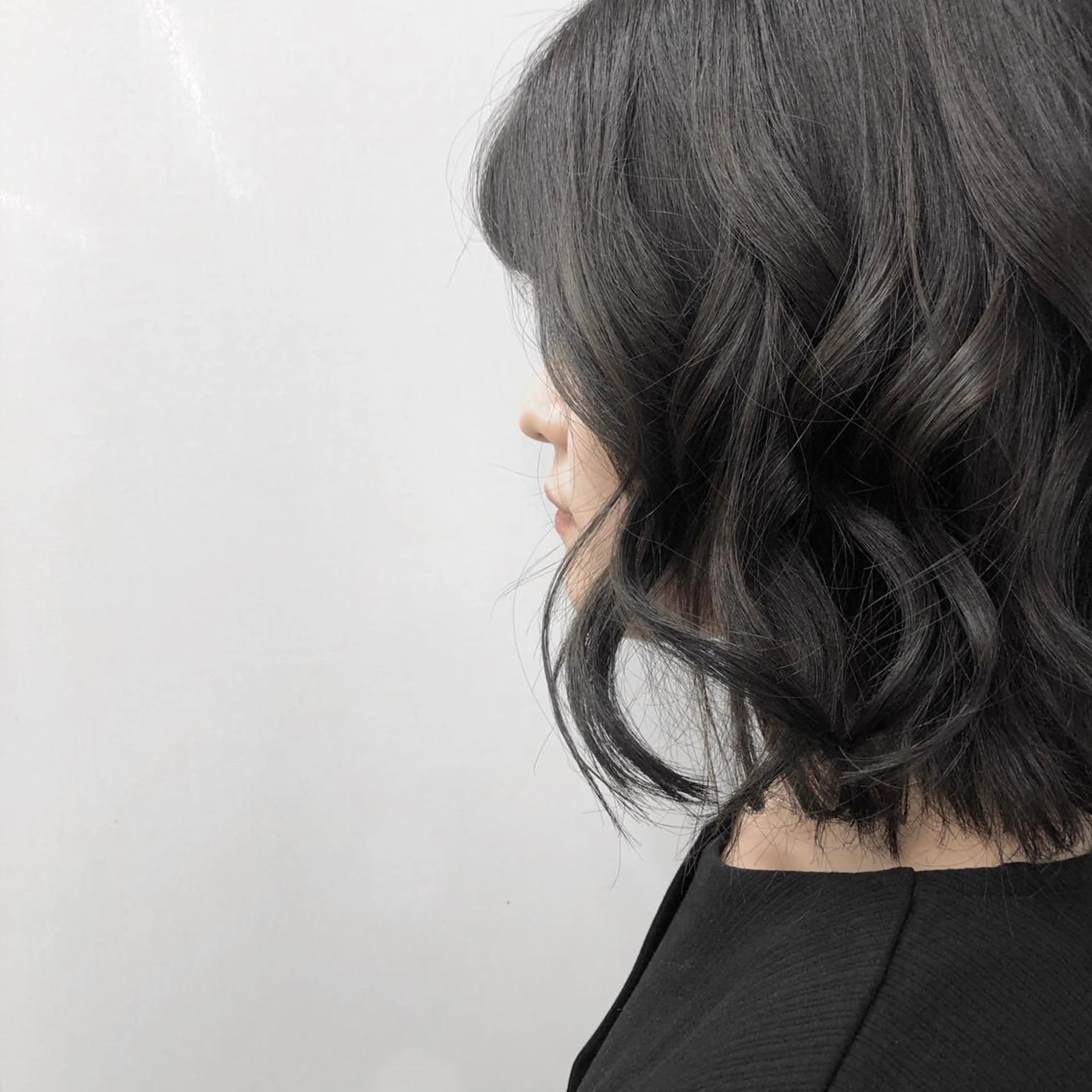 ミディアム 韓国風レイヤー🗝要 暗透カラー📓吉祥寺のヘアスタイル