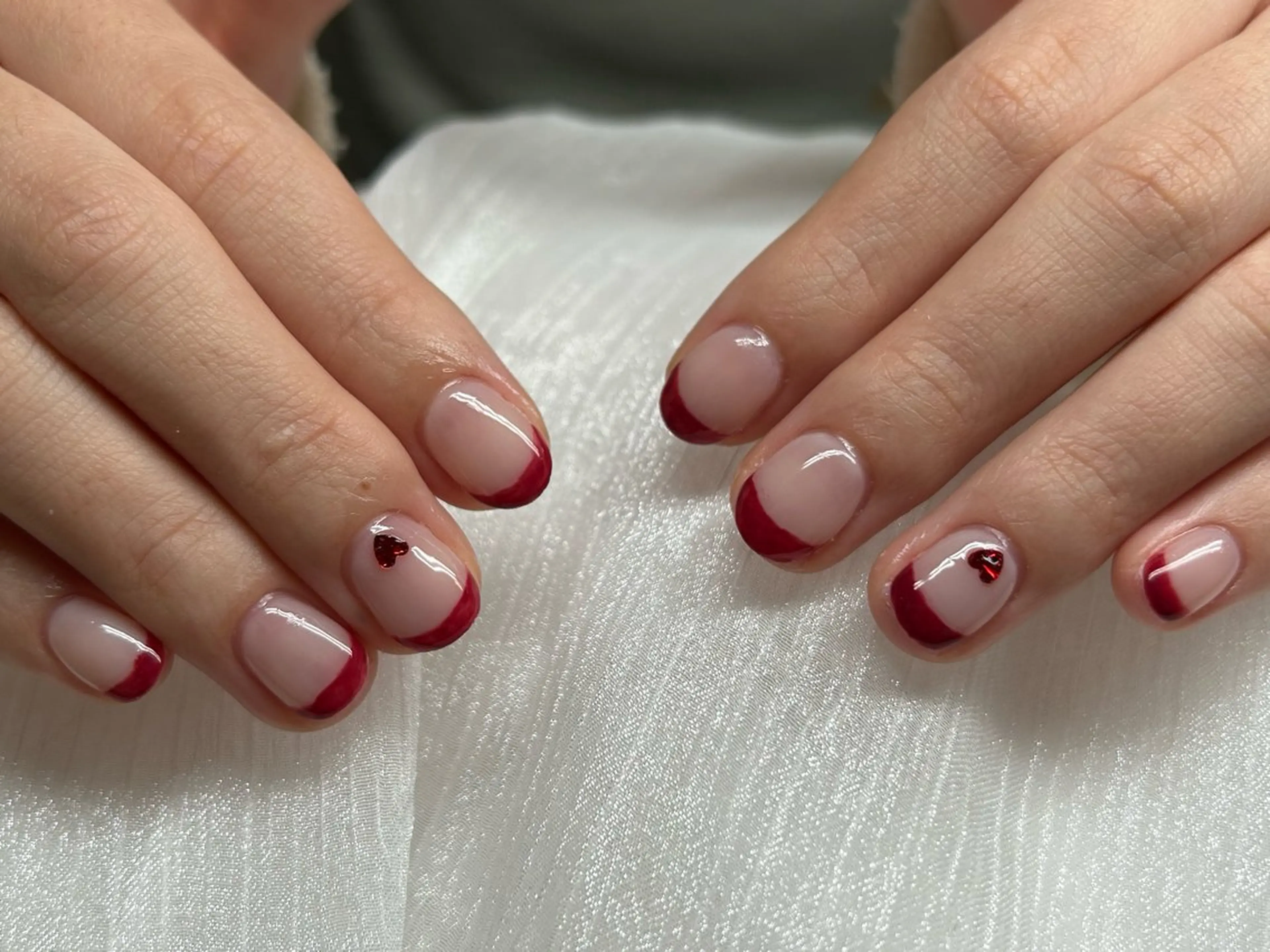 ネイル フレンチネイル Revision nails所属・黒馬 優美子のネイルデザイン