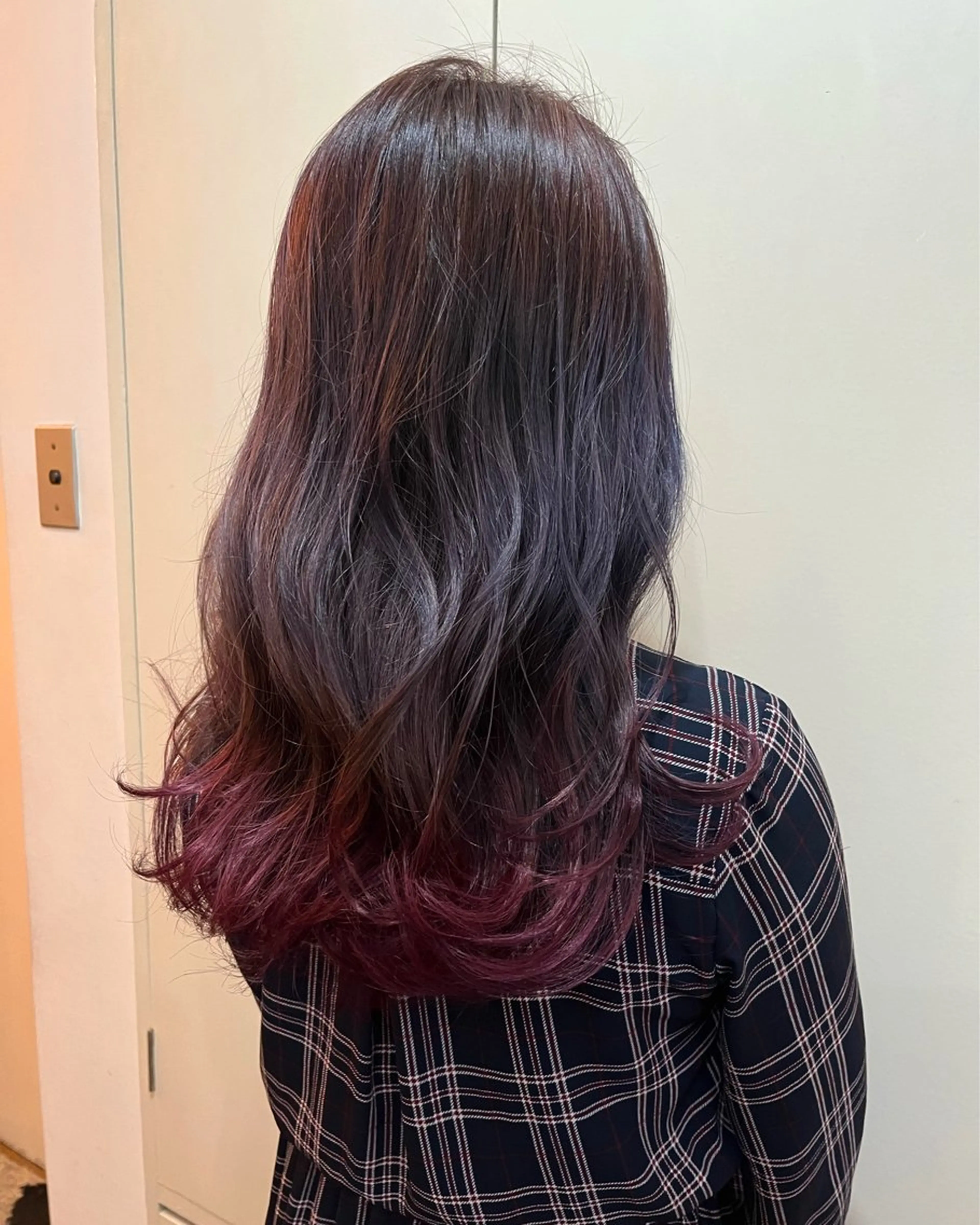 セミロング カラー 丸みショート🌙 タッセルボブ/井上翔のヘアスタイル