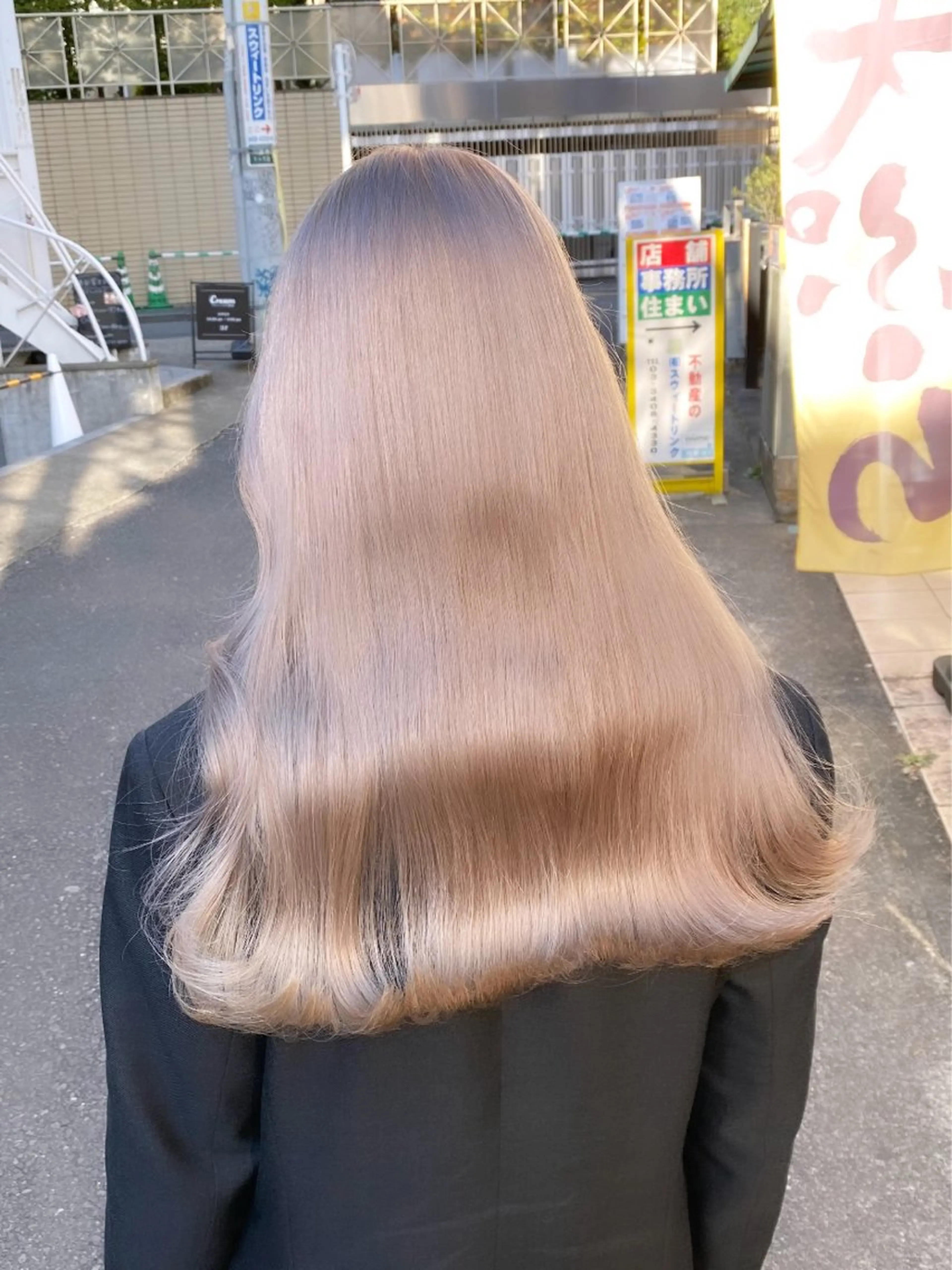 ロング ヘアカラー トリートメント 🩵艶ハイトーン 🩵 𝓨𝓤𝓤のヘアスタイル