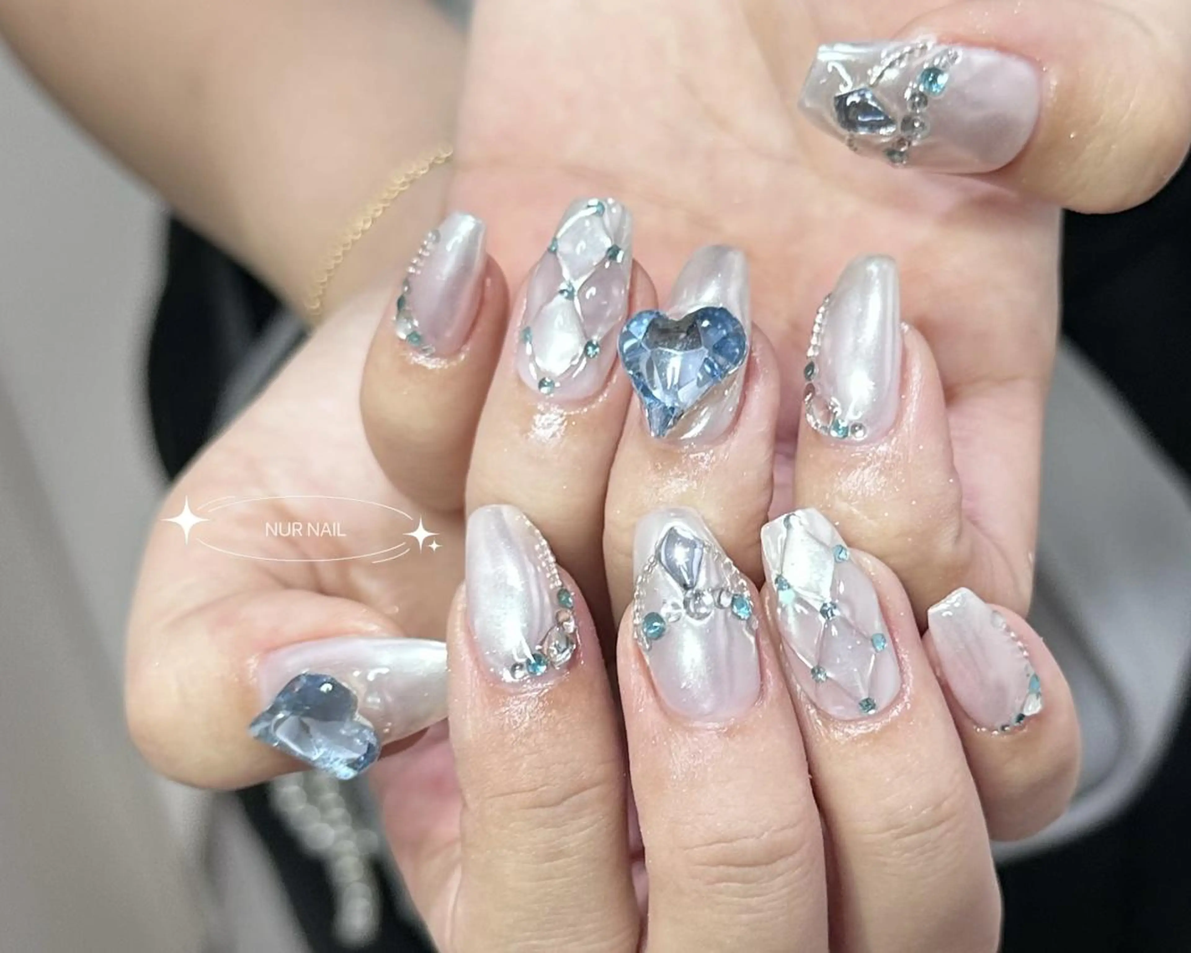 ネイル ハンドネイル 🫧NUR NAIL✨のネイルデザイン