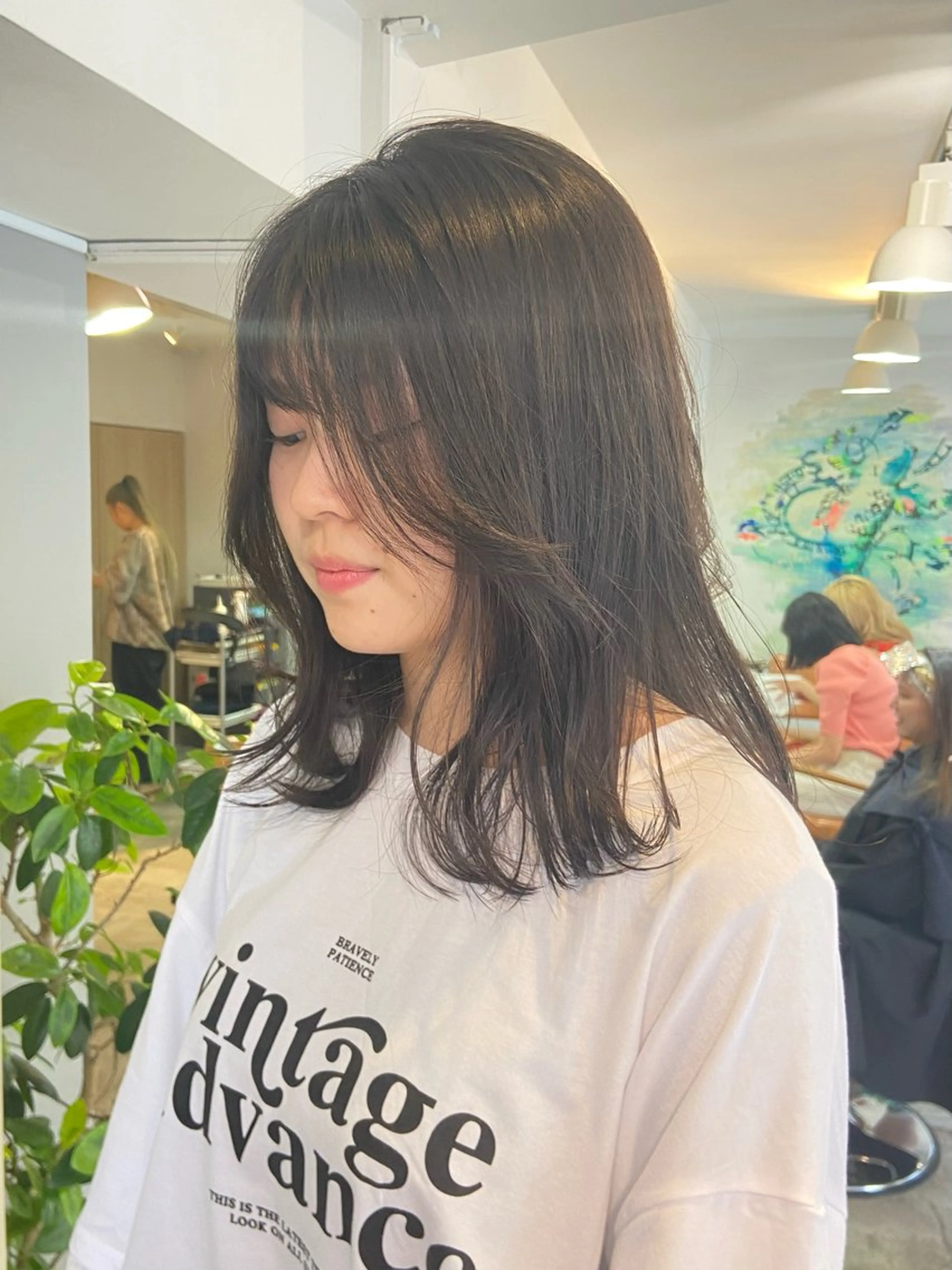 ミディアム カット ヘアカラー トリートメント 髪質改善ストレート/ coiiはしもとはなのヘアスタイル