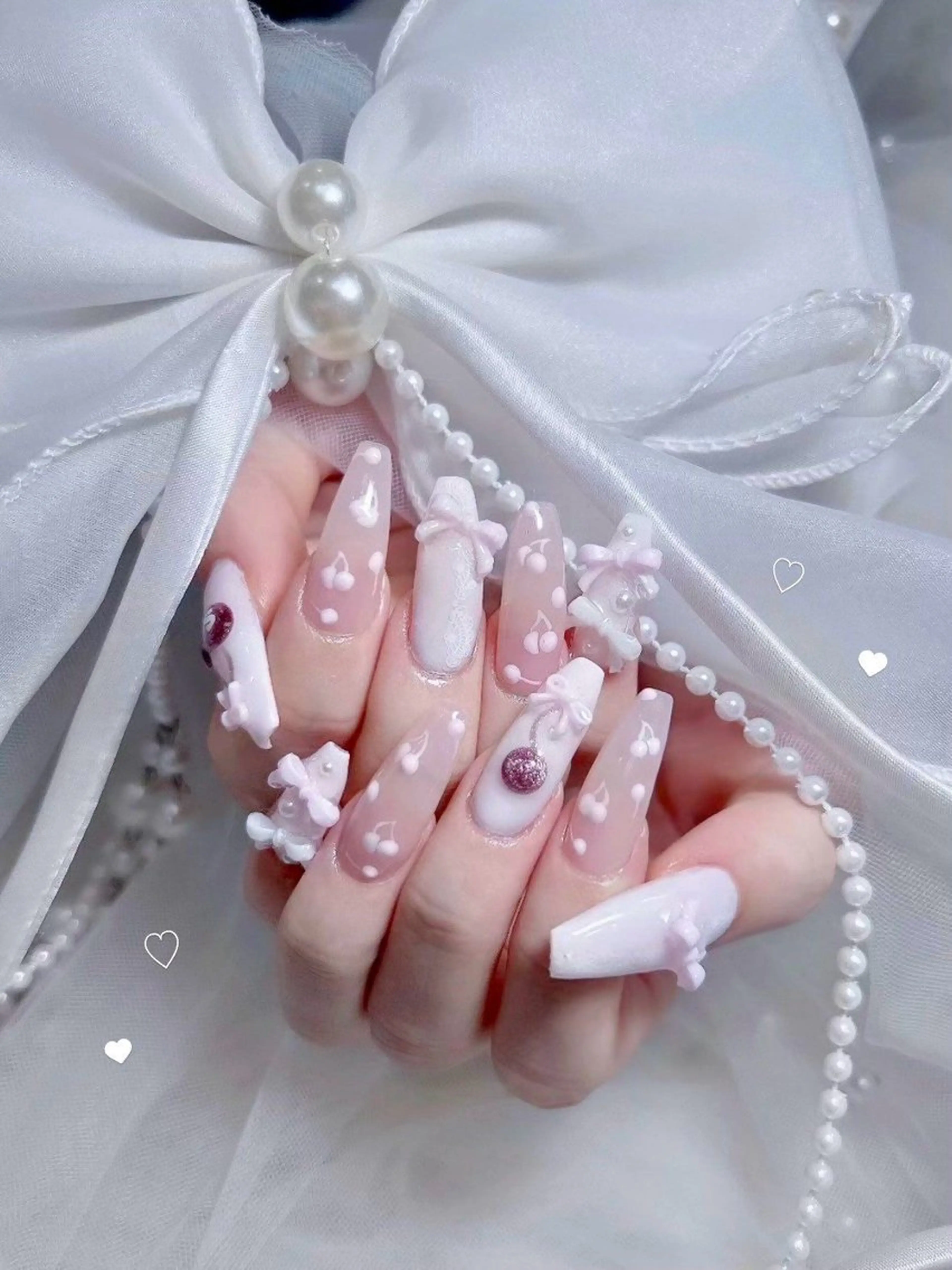 ネイル アートネイル オーロラネイル ブルー チークネイル フットネイル ハンドネイル NICY NAIL所属・NICY NAIL 池袋のネイルデザイン