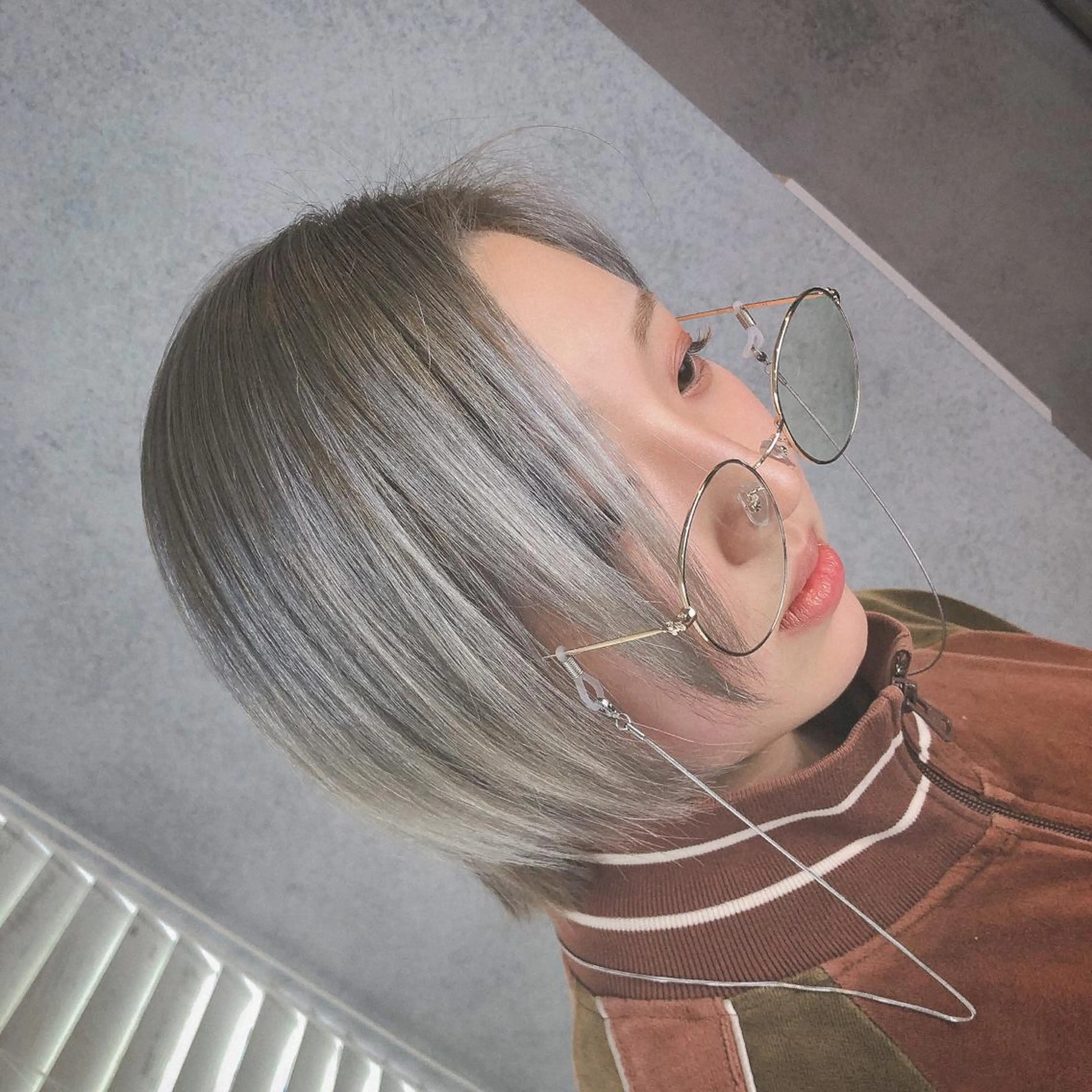 ショート カラー ヘアアレンジ Hills Beauty Salon所属・💎髪質改善💎 穂積拓斗のヘアスタイル