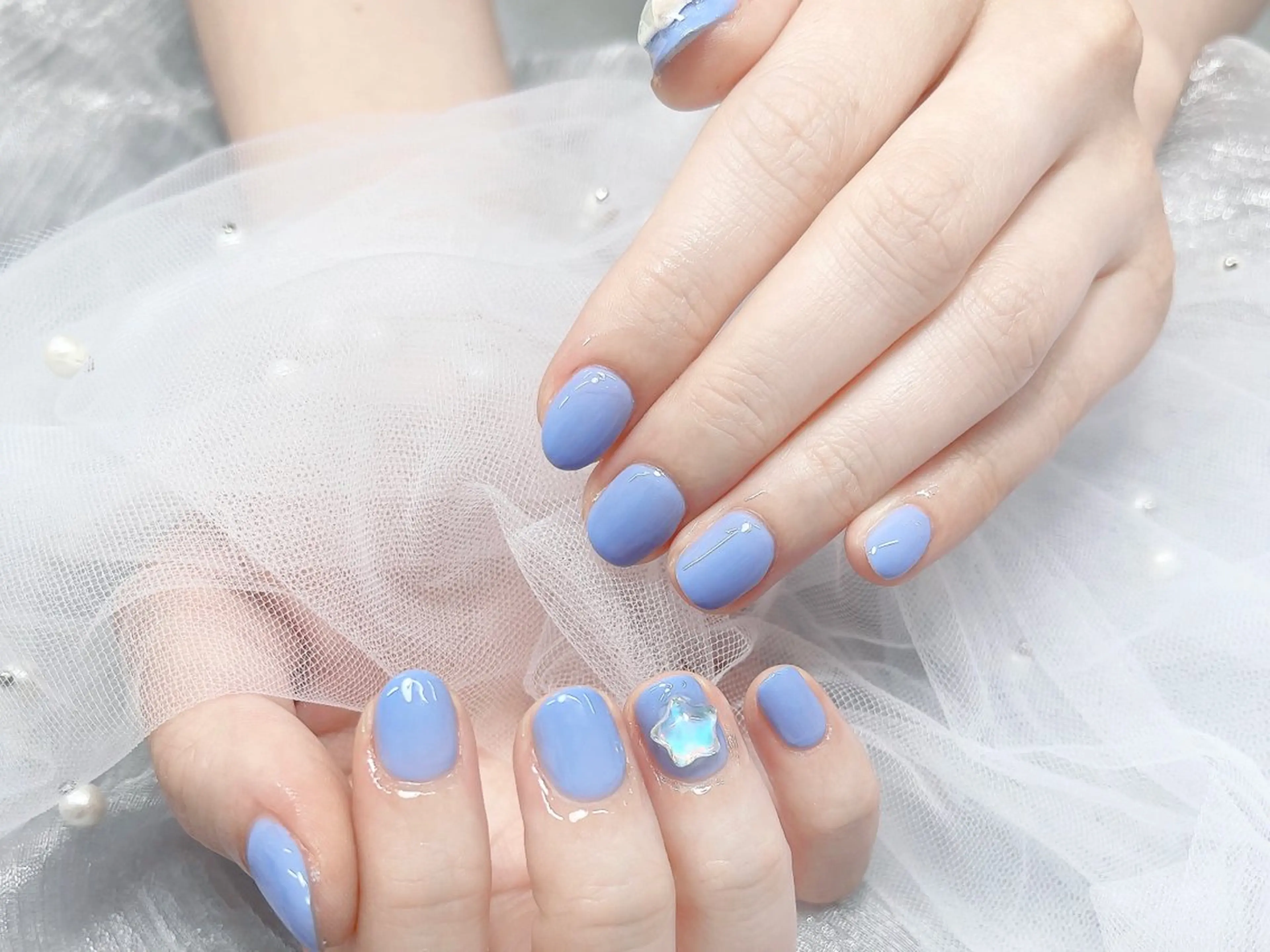 ネイル オーロラネイル チークネイル 長さ出し フットネイル フレンチネイル ハンドネイル ハンドケア lily nailのネイルデザイン