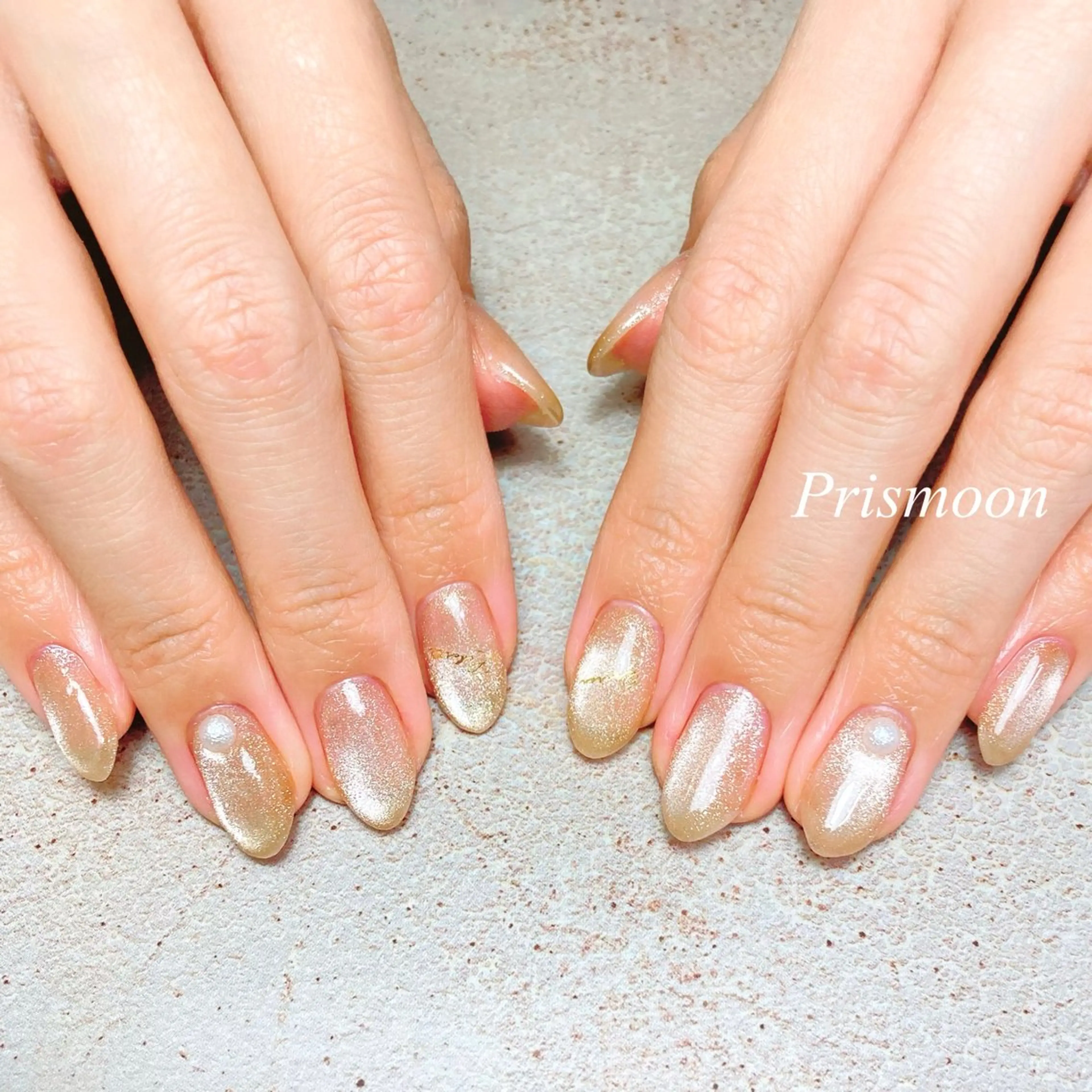 ネイル マグネットネイル ワンカラーネイル ハンドネイル Prismoon  Nail所属・Prismoon Nailのネイルデザイン