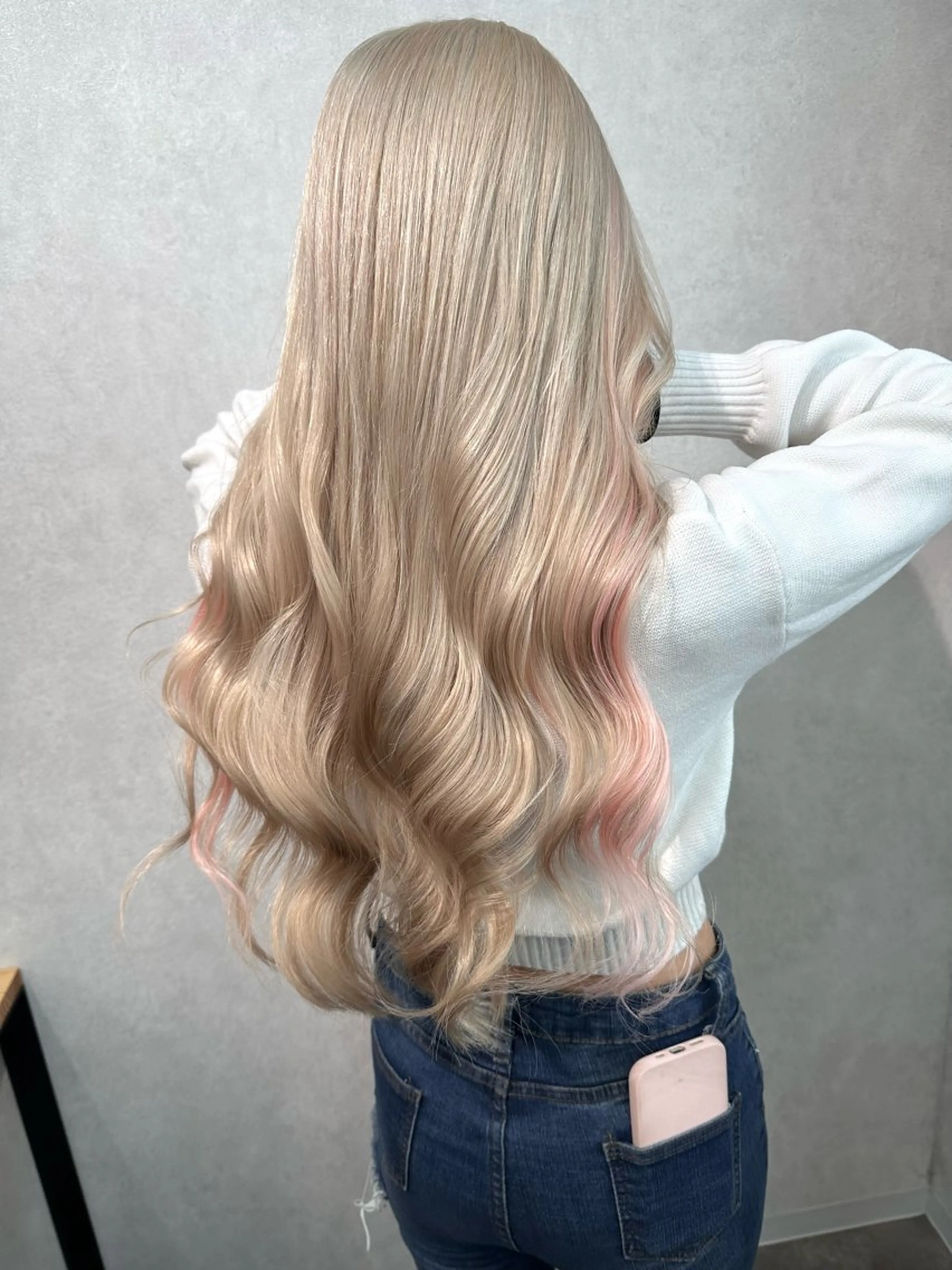 ロング ヘアカラー エクステ AIKA 🦋のヘアスタイル