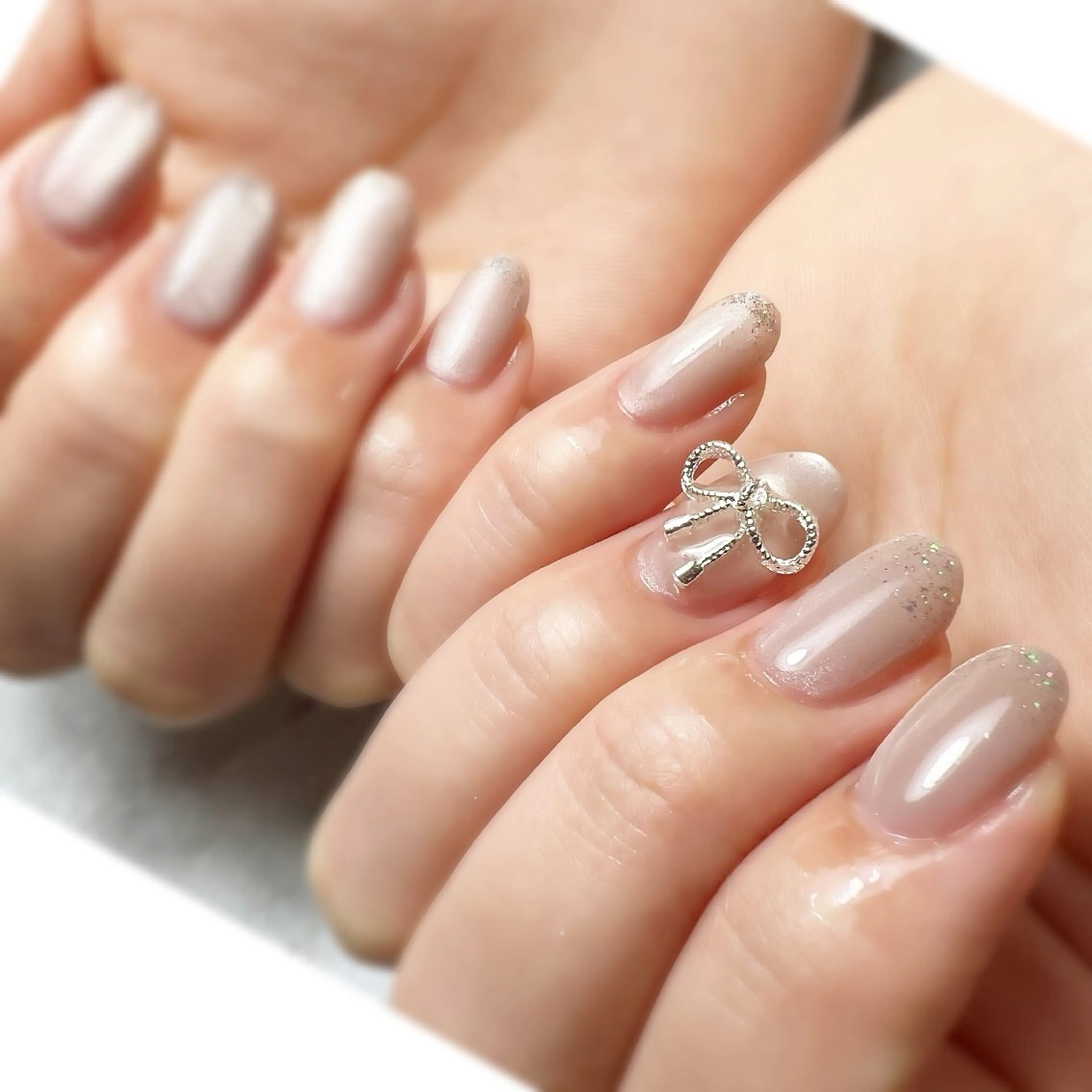 ネイル ハンドネイル フットネイル NAILsalon Laki(ラキ)のネイルデザイン