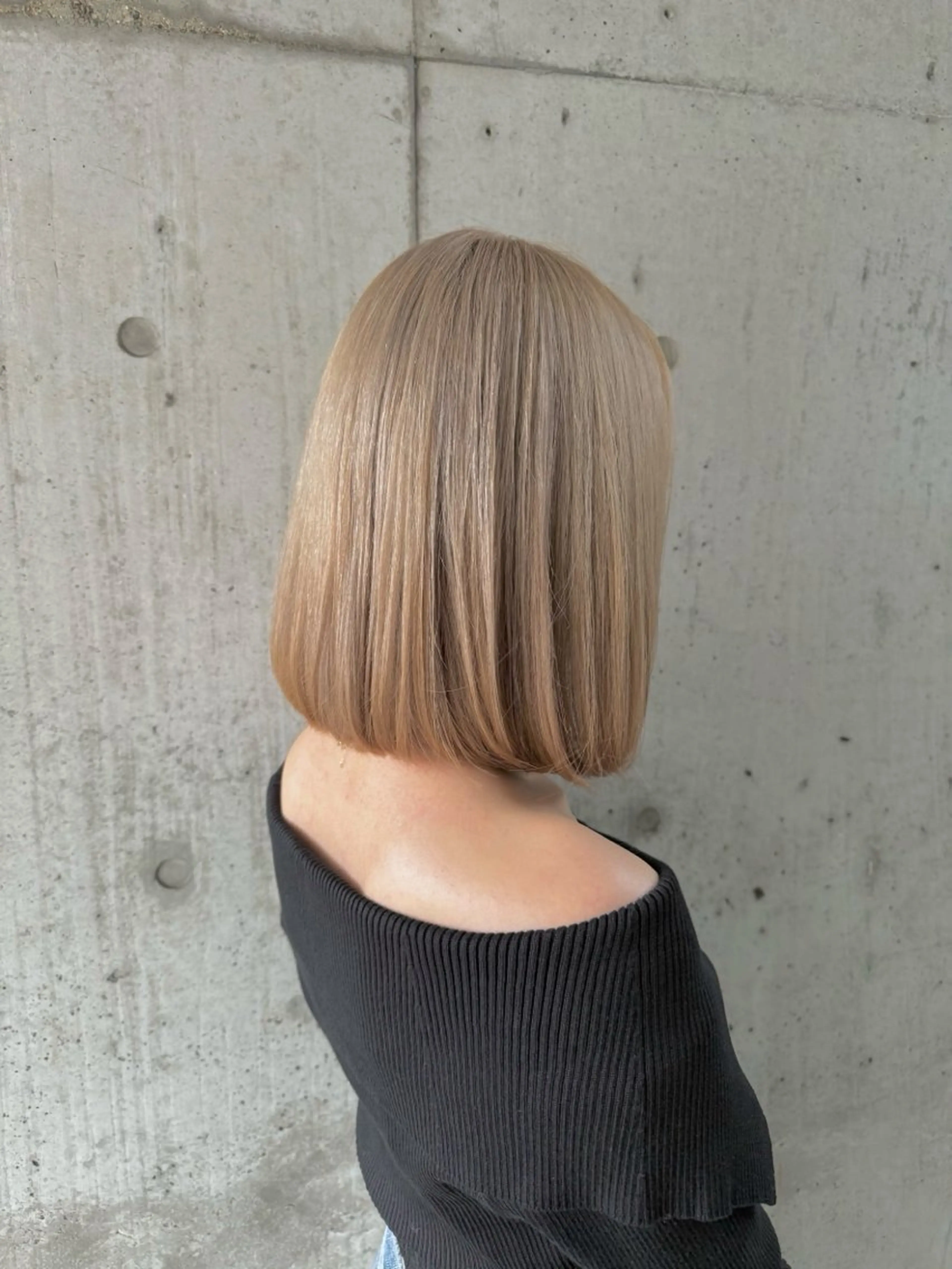 ショート カラー ブリーチ カット ヘアカラー トリートメント HAIRsalon BONDS所属・山本 佳裕のヘアスタイル