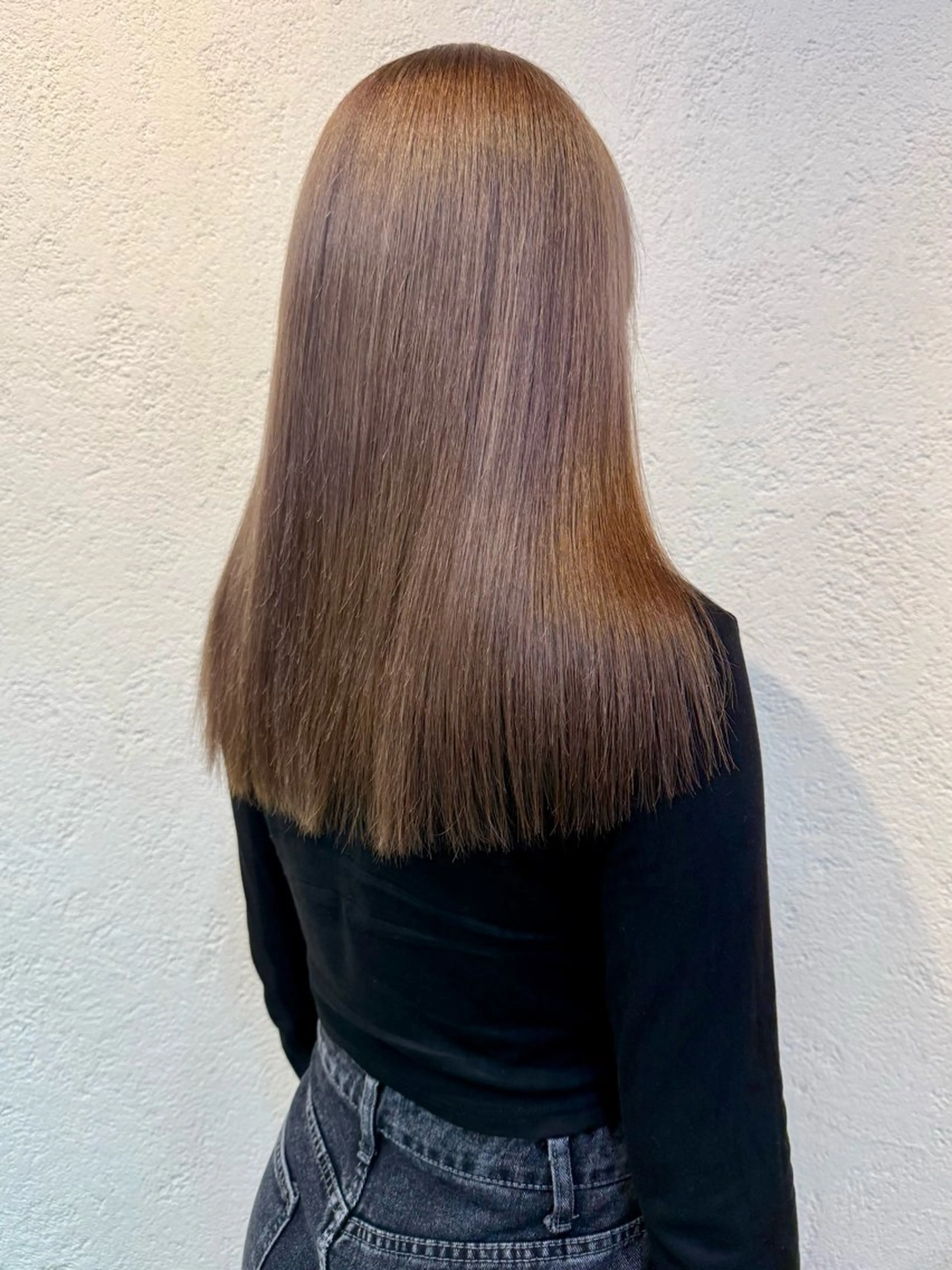 ロング カラー カット ヘアカラー トリートメント 村岡 彩優のヘアスタイル