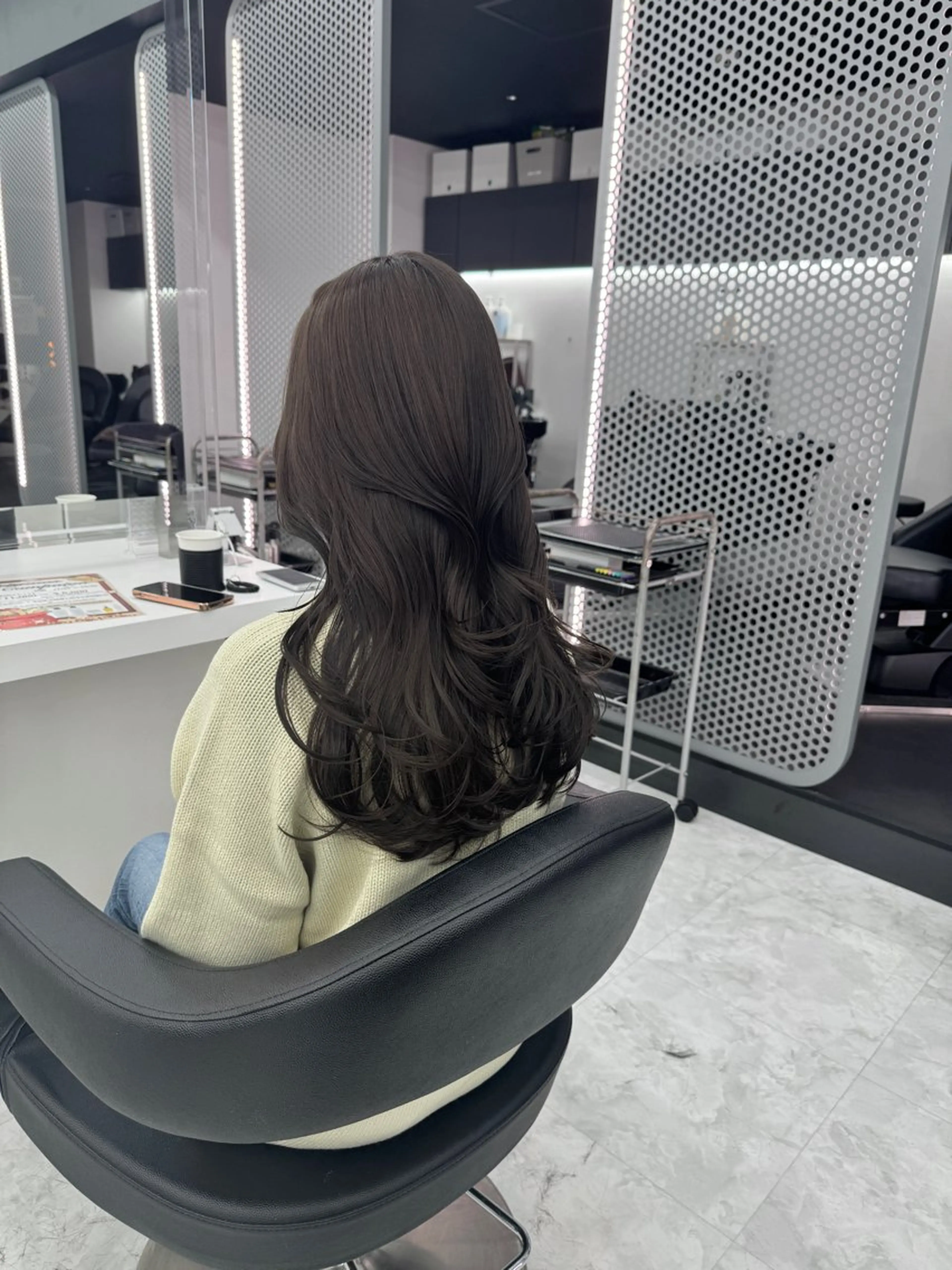 ロング カラー カット ヘアカラー トリートメント ヘッドスパ ヘアセット 💖透明感カラー＆暗 髪専門💖Akariのヘアスタイル