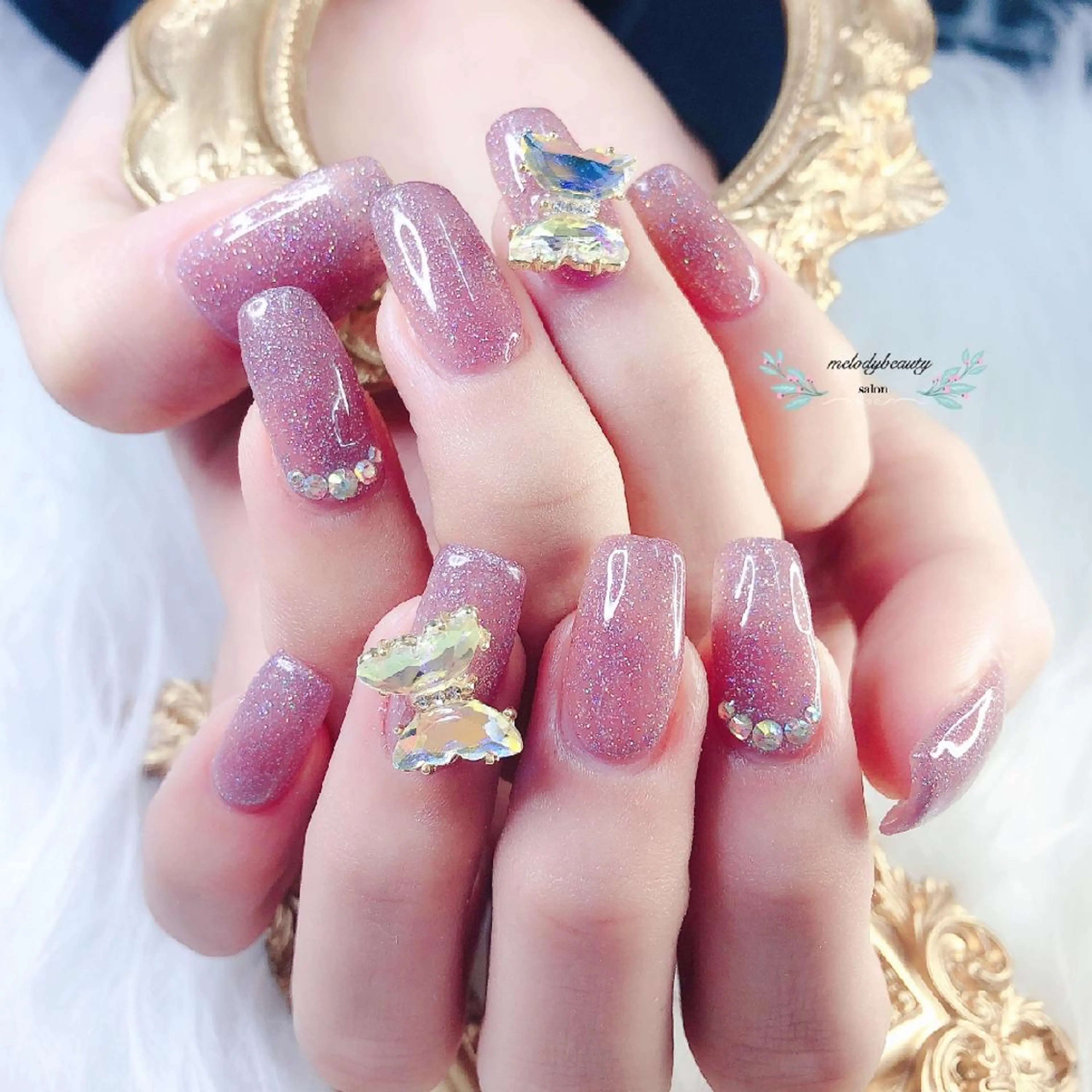 ネイル オーロラネイル ジェルネイル マグネットネイル シンプルネイル ブライダルネイル Melody Nail所属・Melody 3D/スカルプ専門店のネイルデザイン