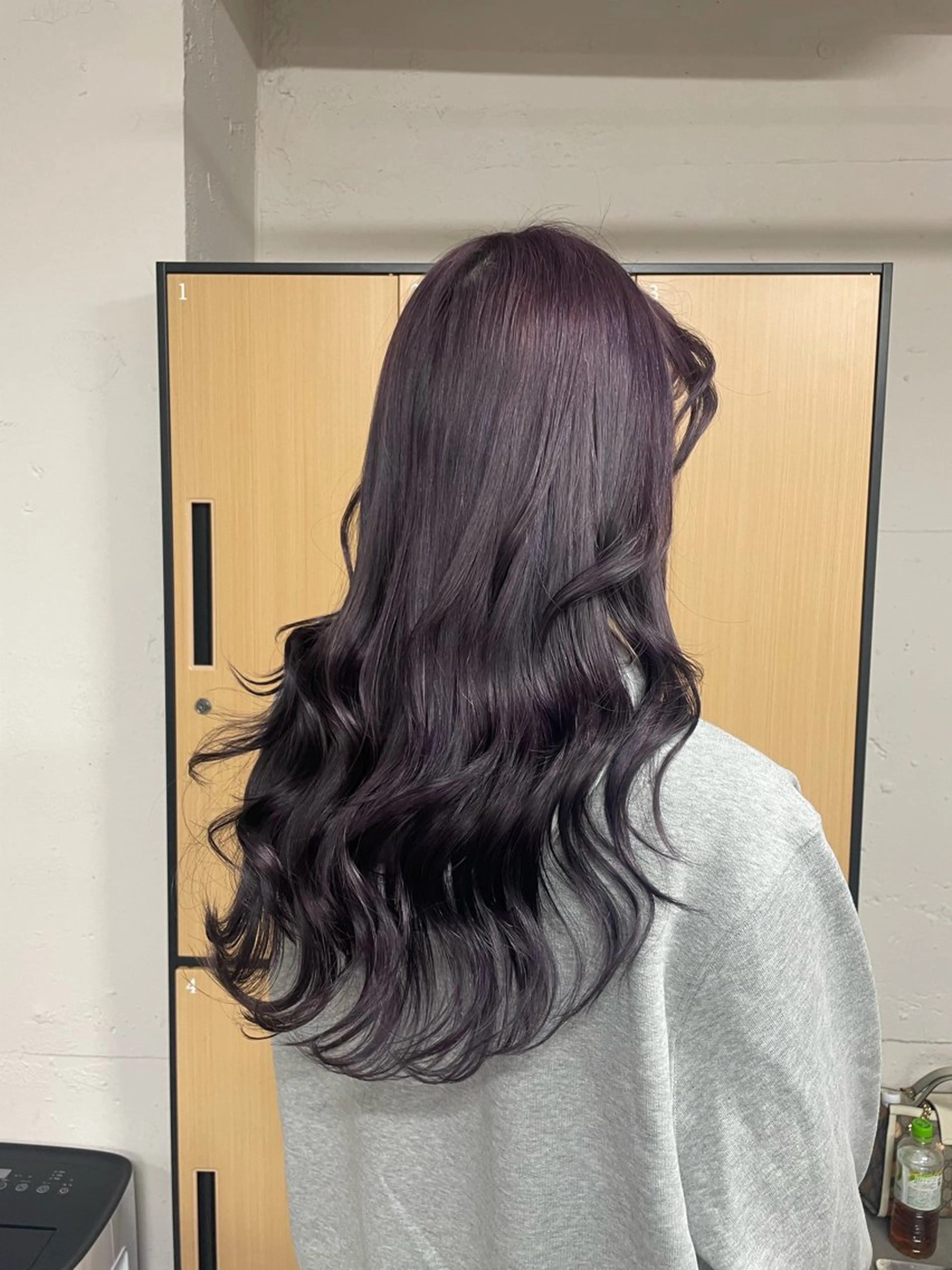 セミロング ヘアカラー tokute 中野真咲🐺のヘアスタイル