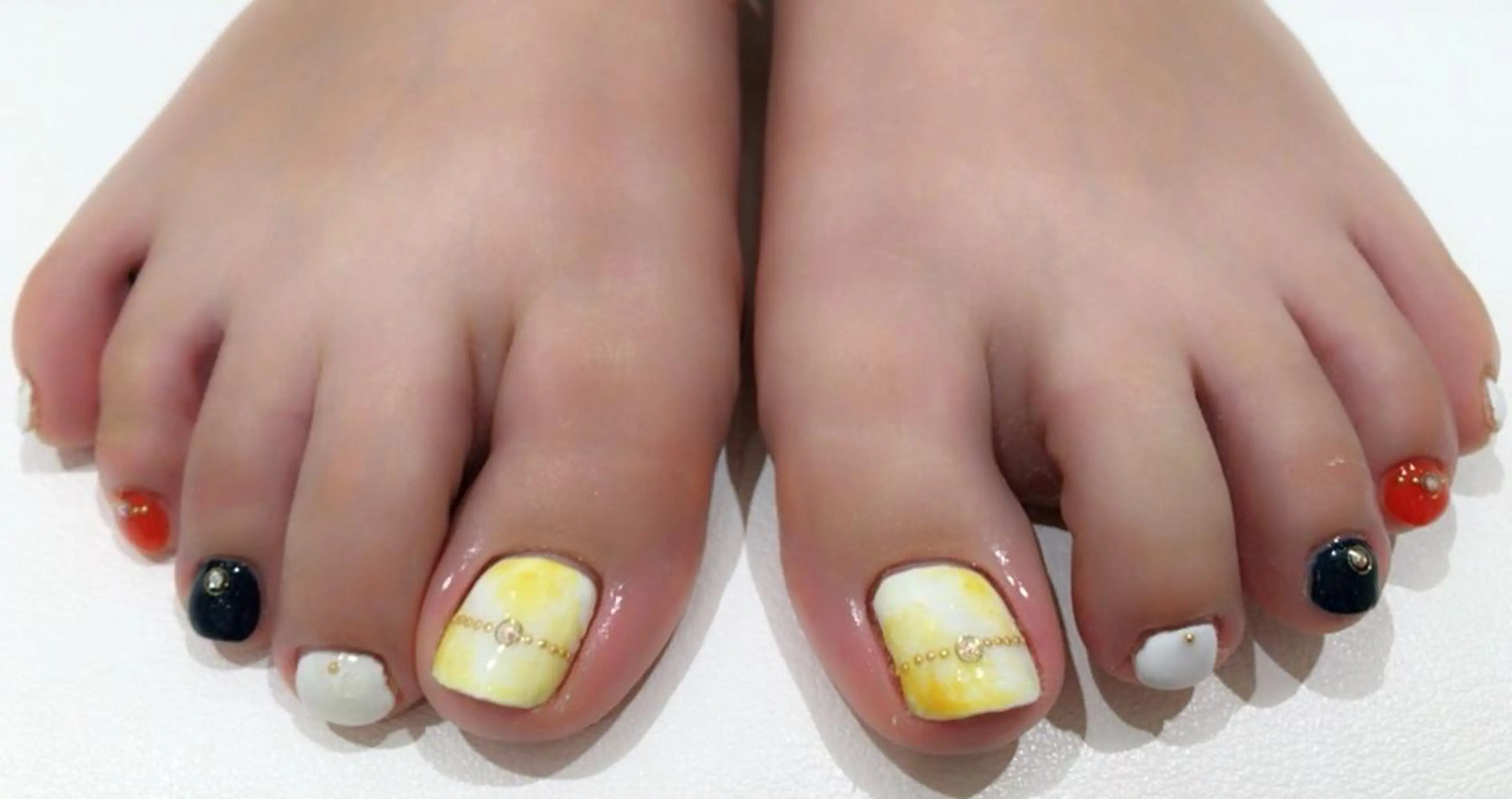 ネイル 山藤 萌永のネイルデザイン