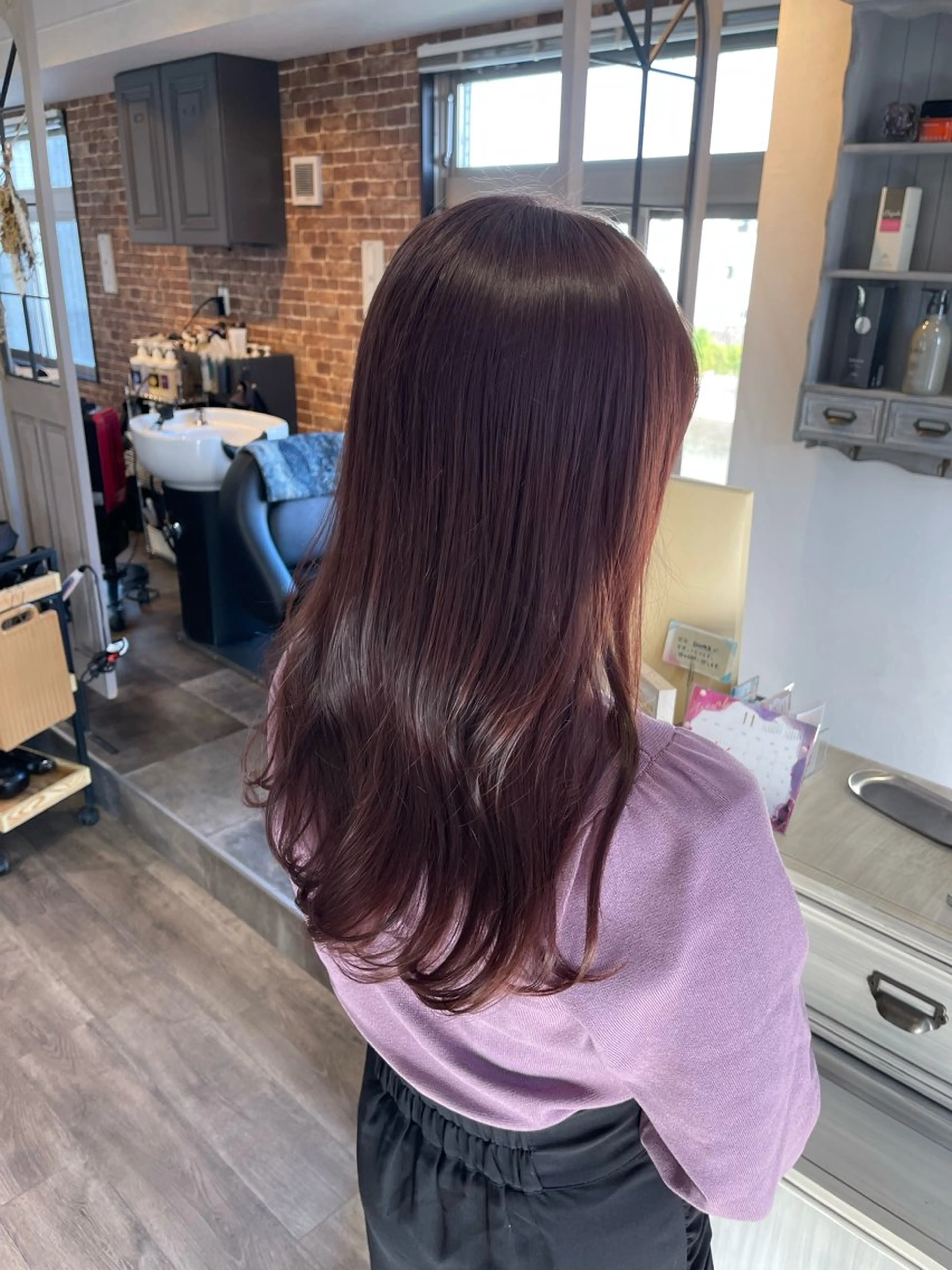 ロング カラー ヘアカラー トリートメント Felice Erikaのヘアスタイル