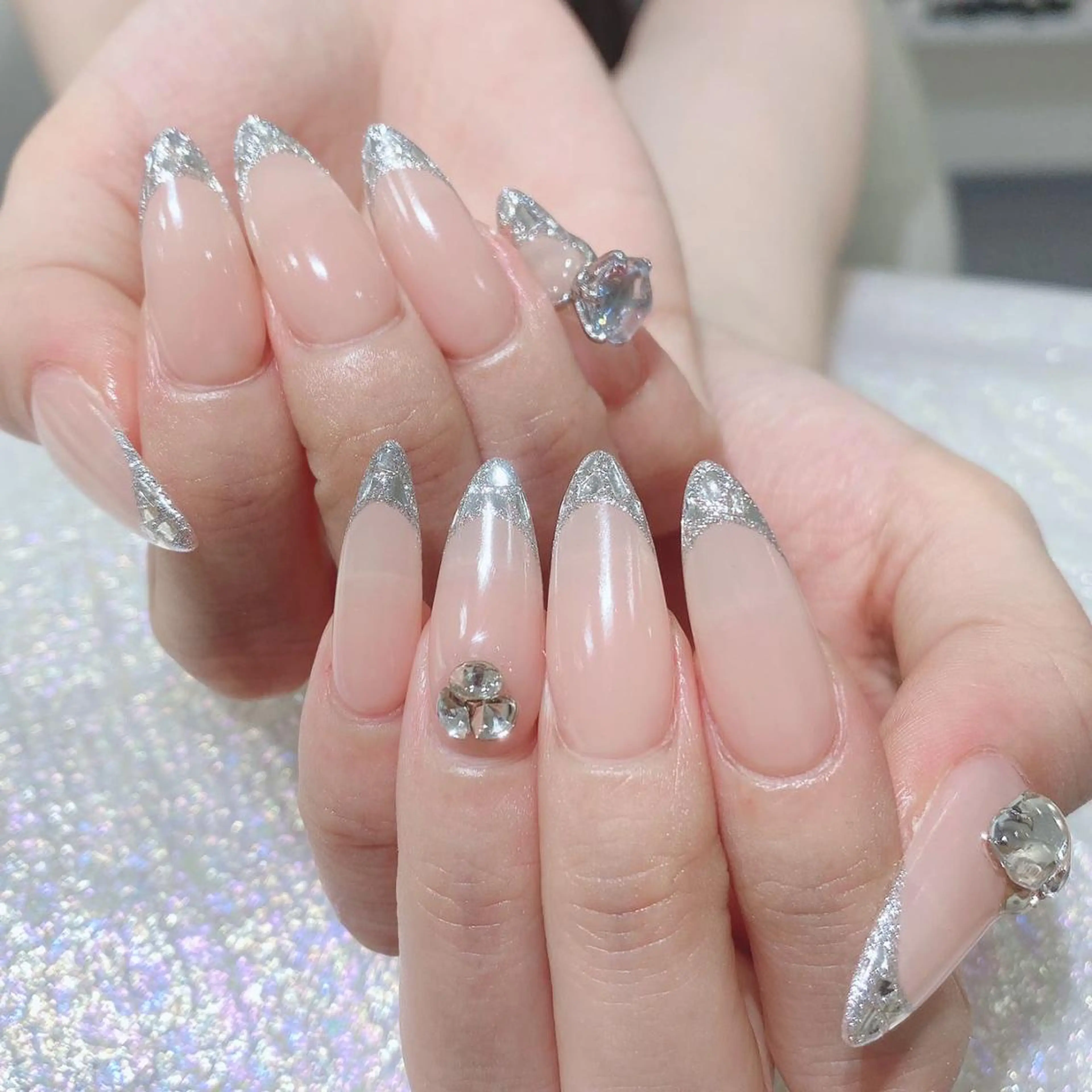 ネイル ハンドネイル Queens momoのネイルデザイン