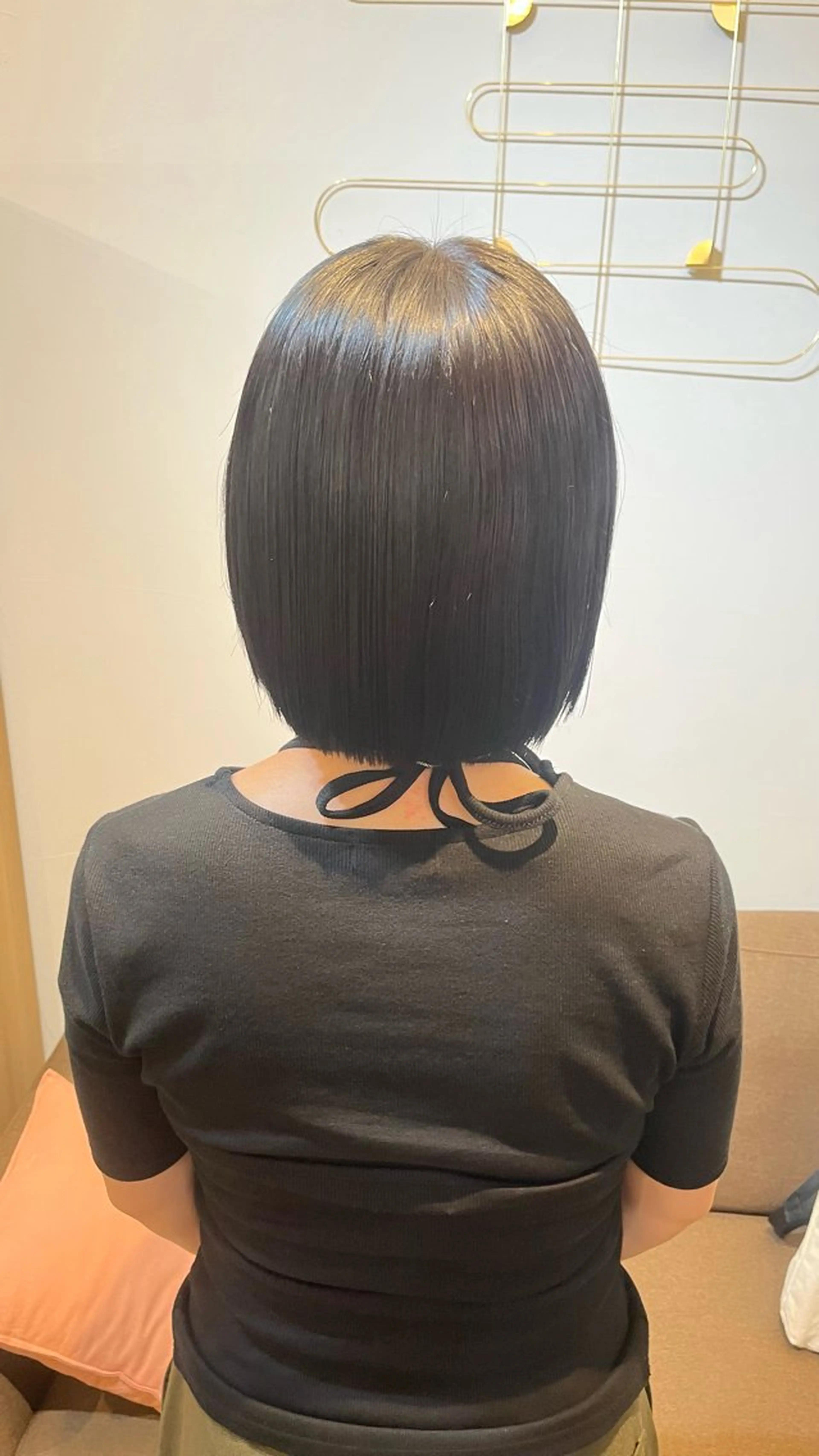 カラー 黒髪 ブルーカラー ブルーブラック 黒滝 真歩のヘアスタイル