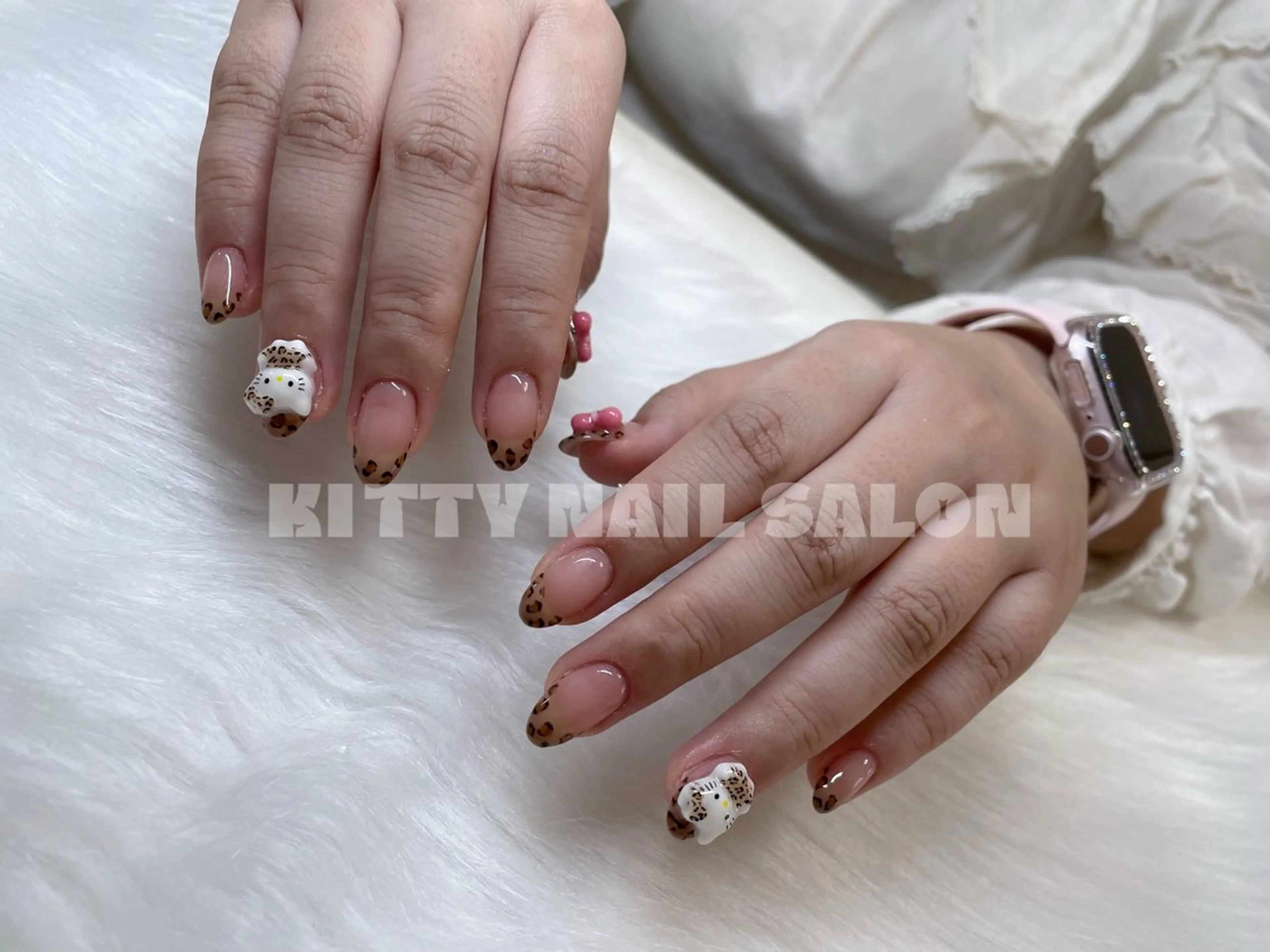 ネイル ストーンネイル ハンドネイル kitty nail salonのネイルデザイン