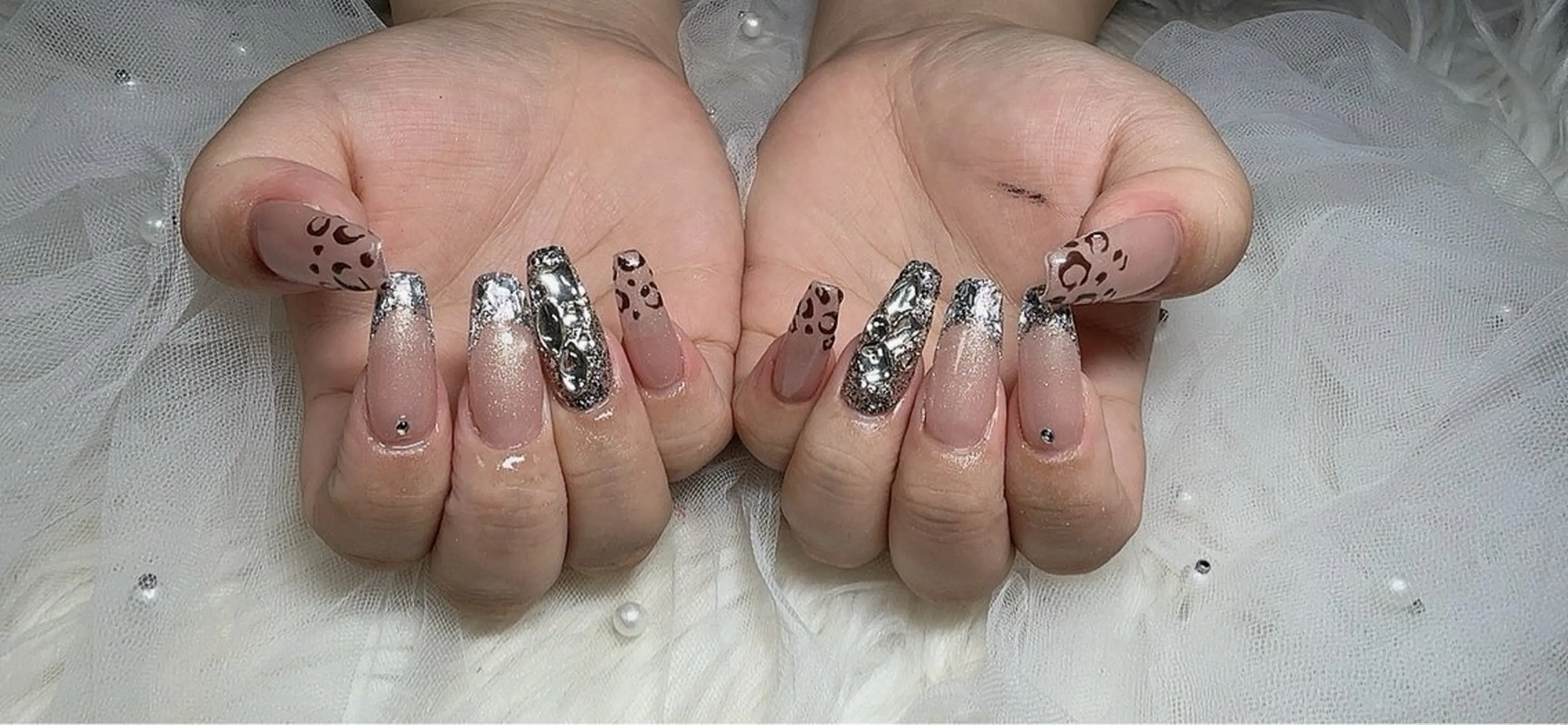 ネイル アニマル柄 ハンドネイル Ruana Nailのネイルデザイン