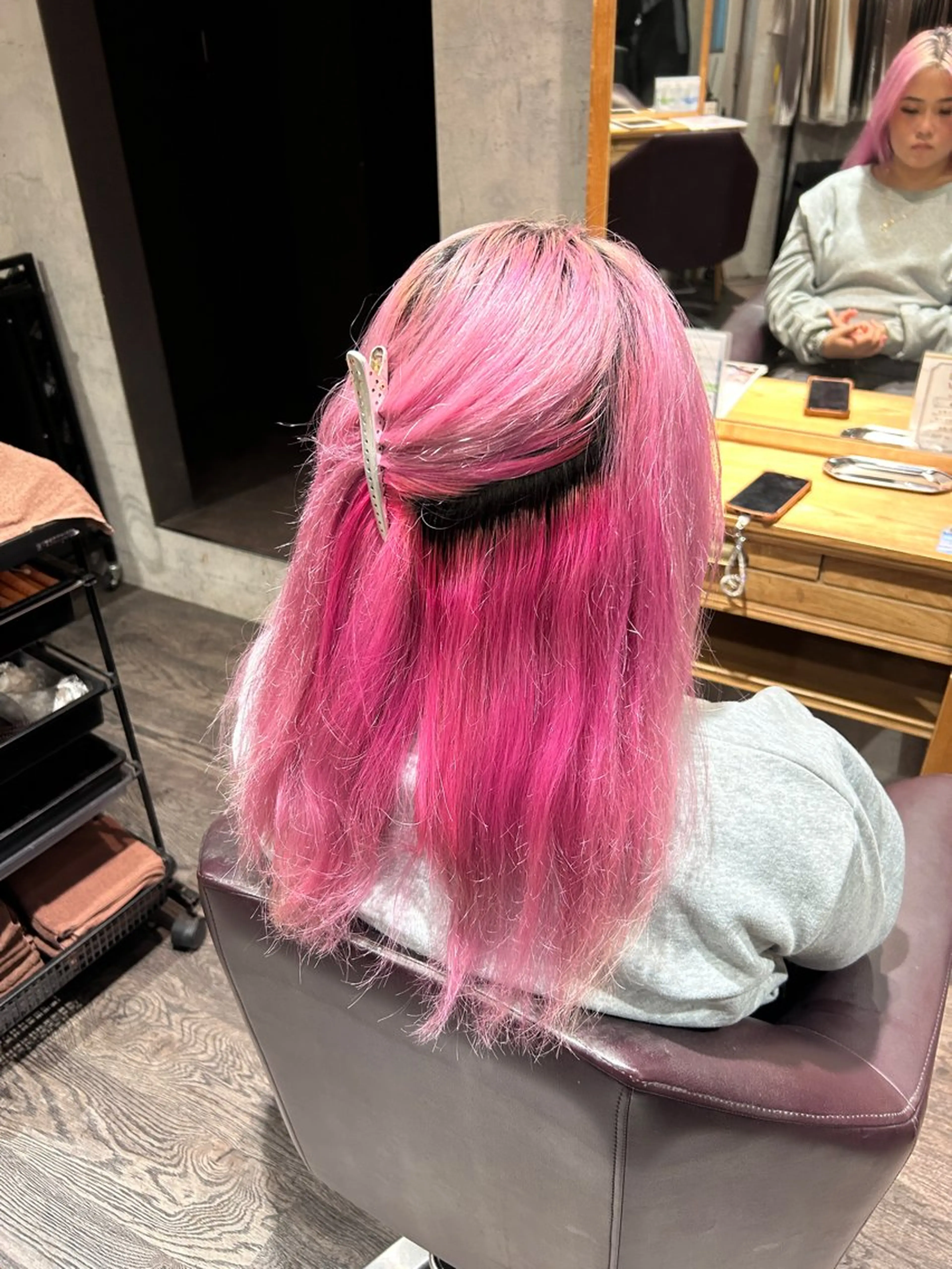 セミロング カラー カット ヘアカラー ハイトーン🇰🇷 19歳美容師アリルのヘアスタイル