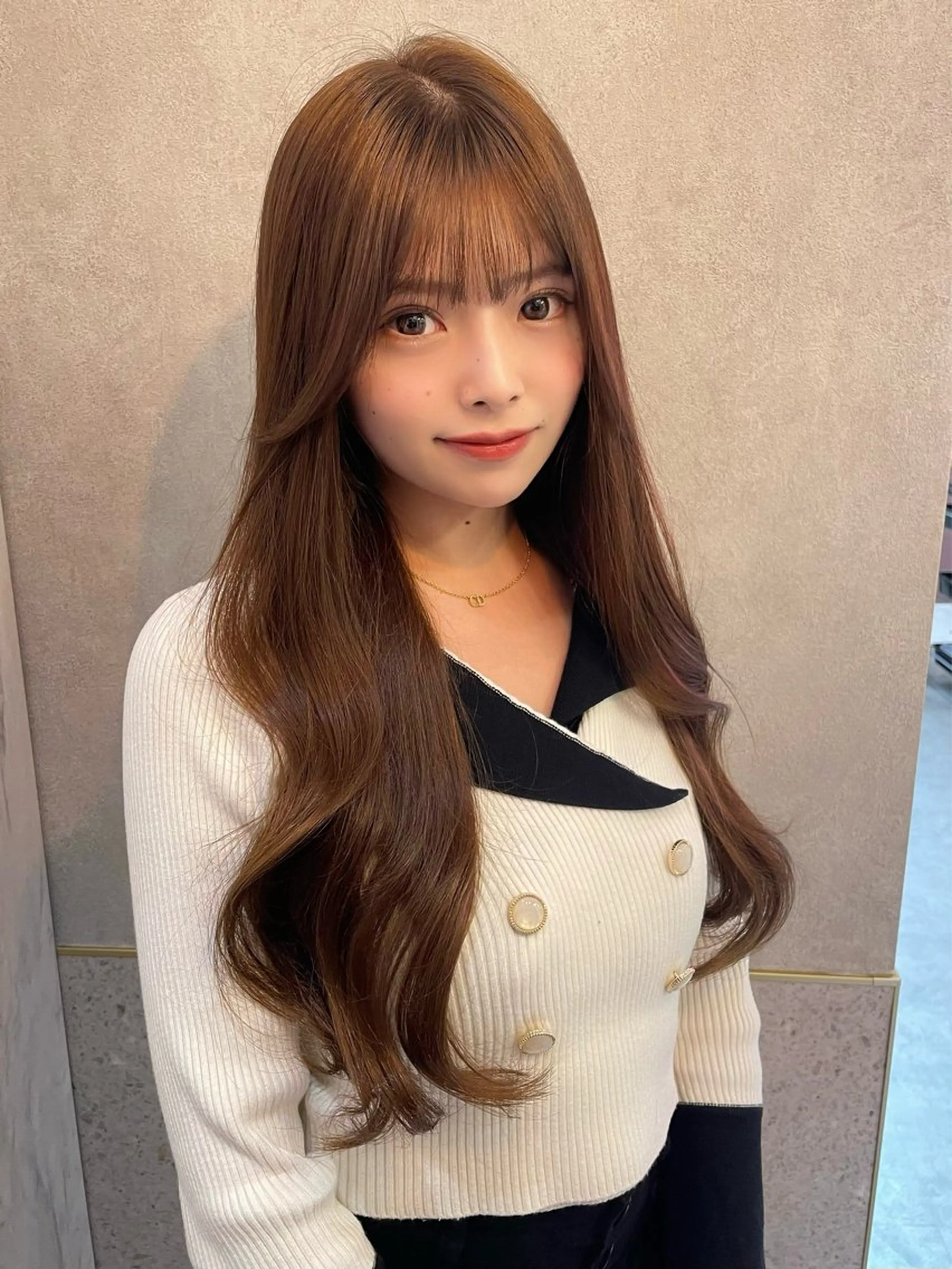 ロング カラー ベージュカラー ブリーチ 透明感カラー ダブルカラー グレージュ カット ヘアカラー トリートメント 韓国ヘア🤍顔周り/ 髪質改善✨/林遼一郎のヘアスタイル
