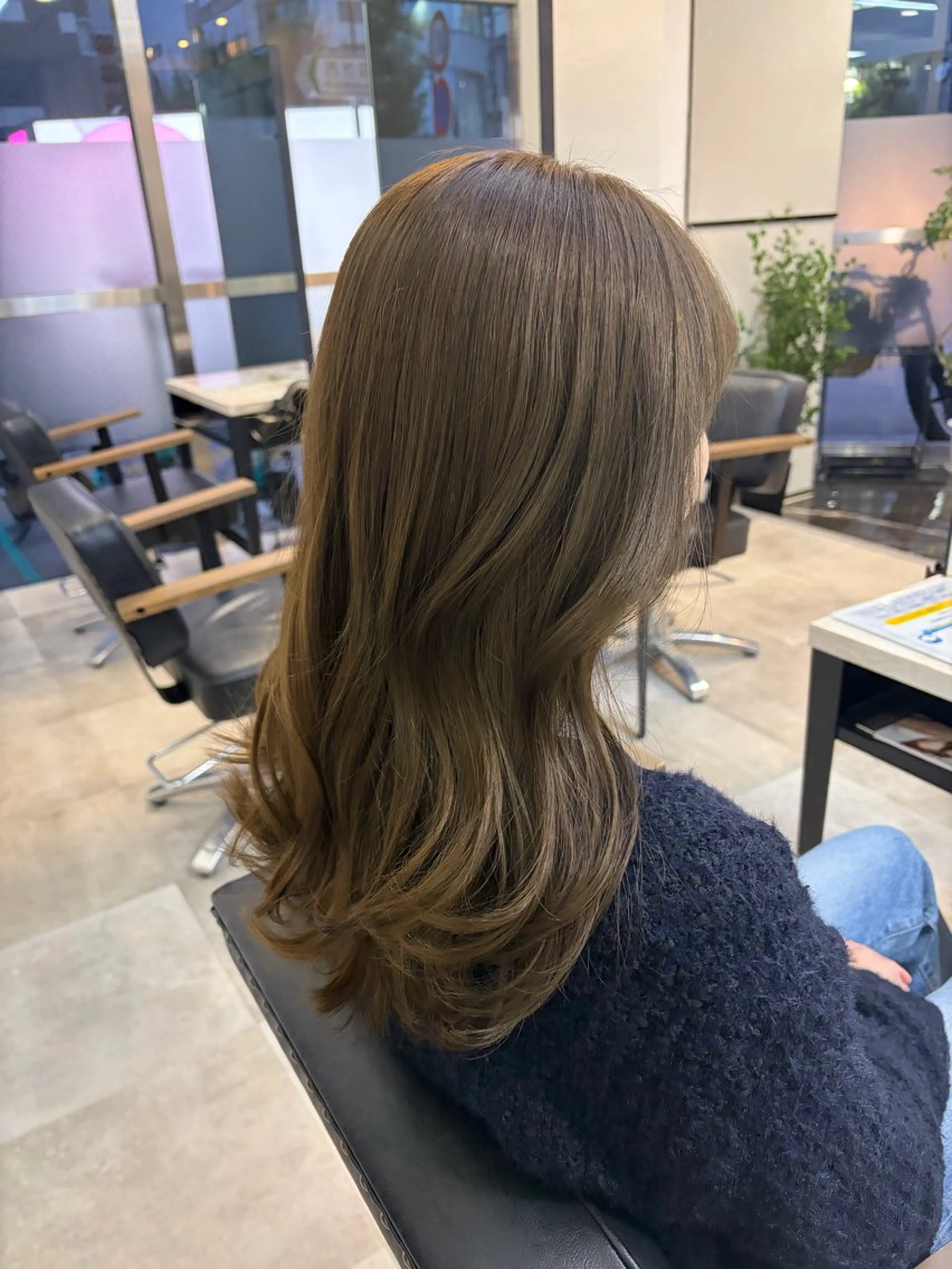 セミロング カラー 🥀韓国ヘア🥀 宮津真菜のヘアスタイル