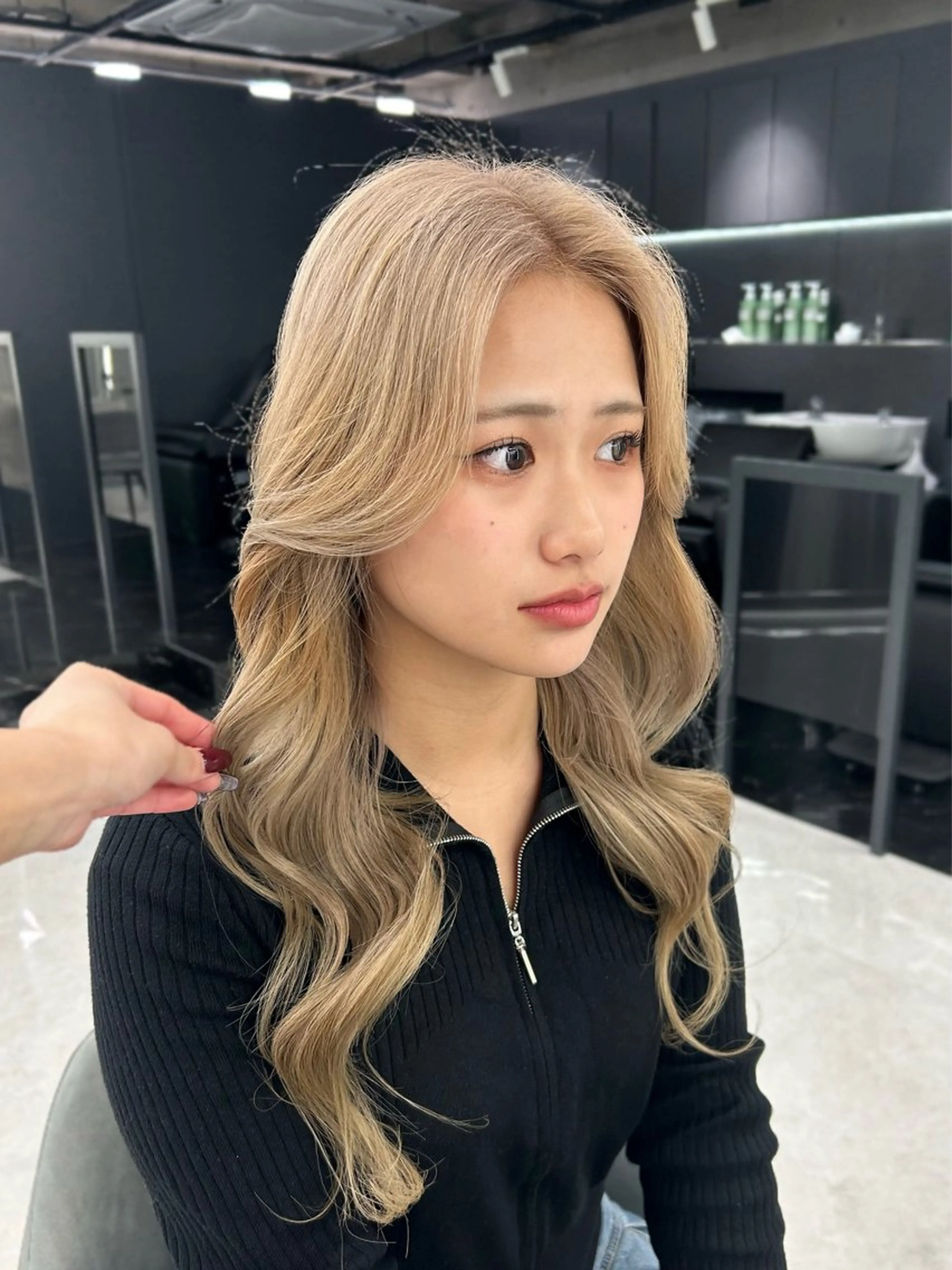 ロング ヘアカラー カラー/エクステ 🤍ルナのヘアスタイル