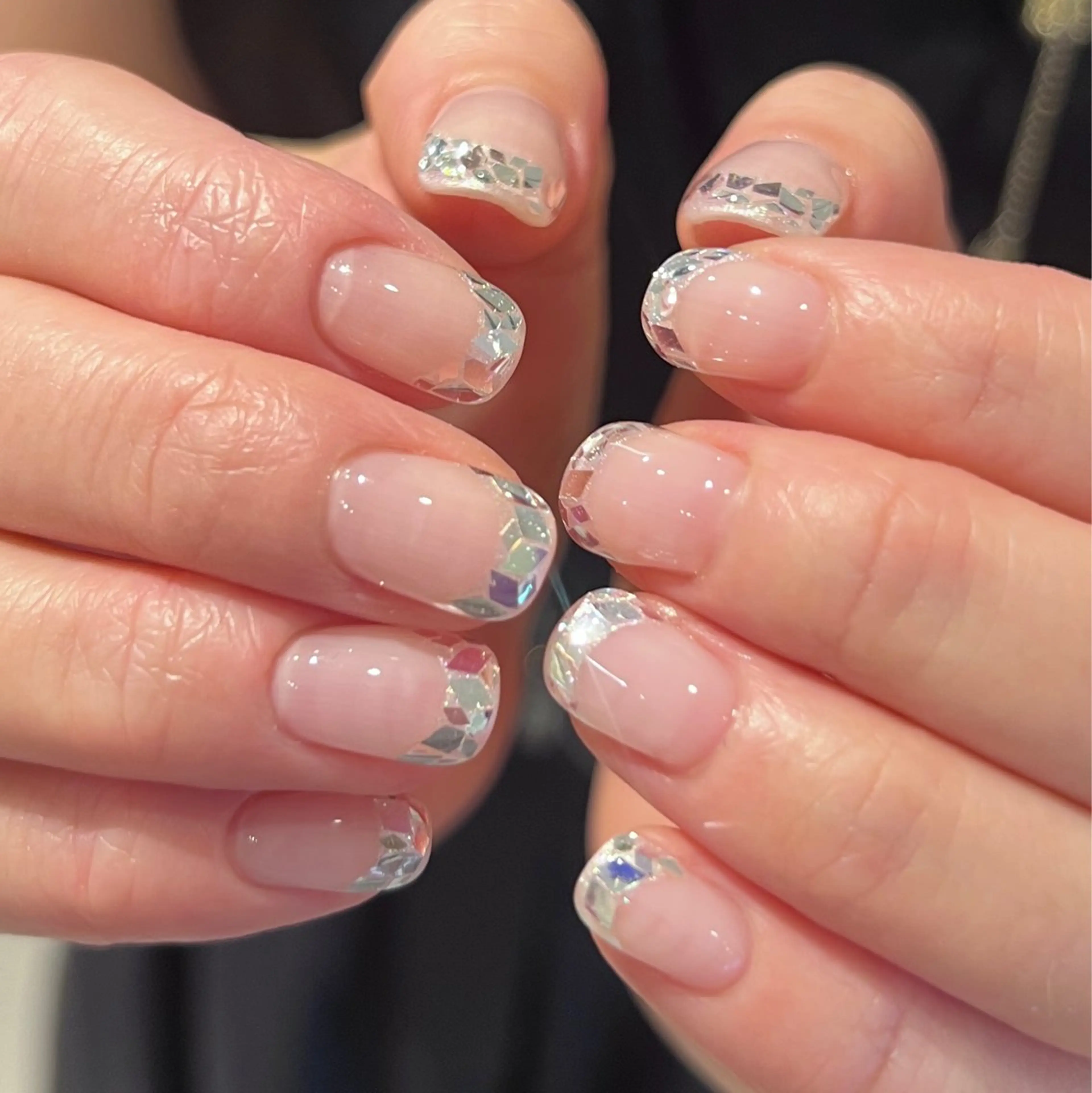 ネイル フレンチネイル ガラスフレンチ キラキラネイル 持ち込み ニュアンスネイル ハンドネイル REHTOF 【銀座駅徒歩1分】のネイルデザイン