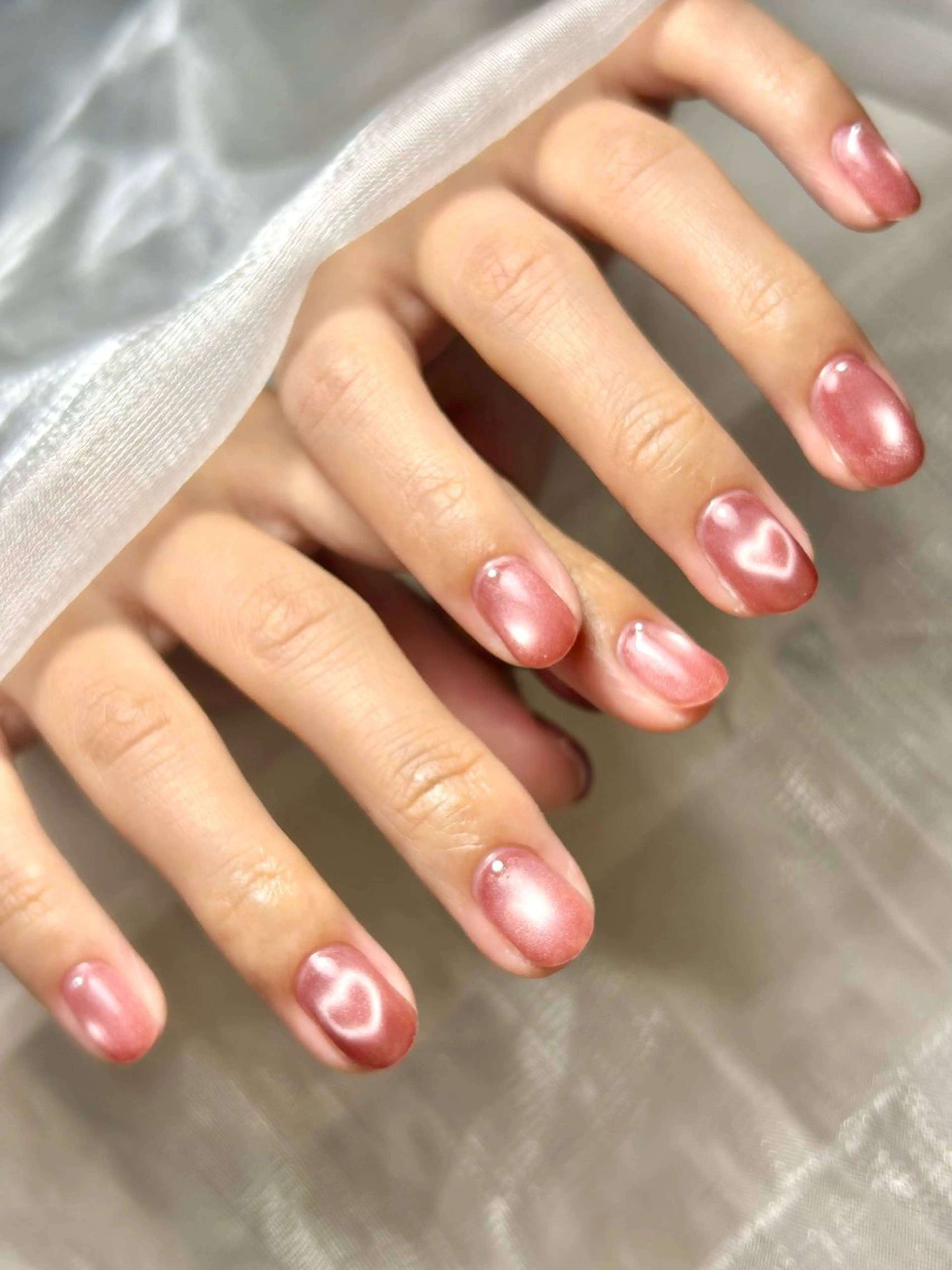 ネイル マグネットネイル ピンク ハンドネイル Nailsalon MONA.のネイルデザイン
