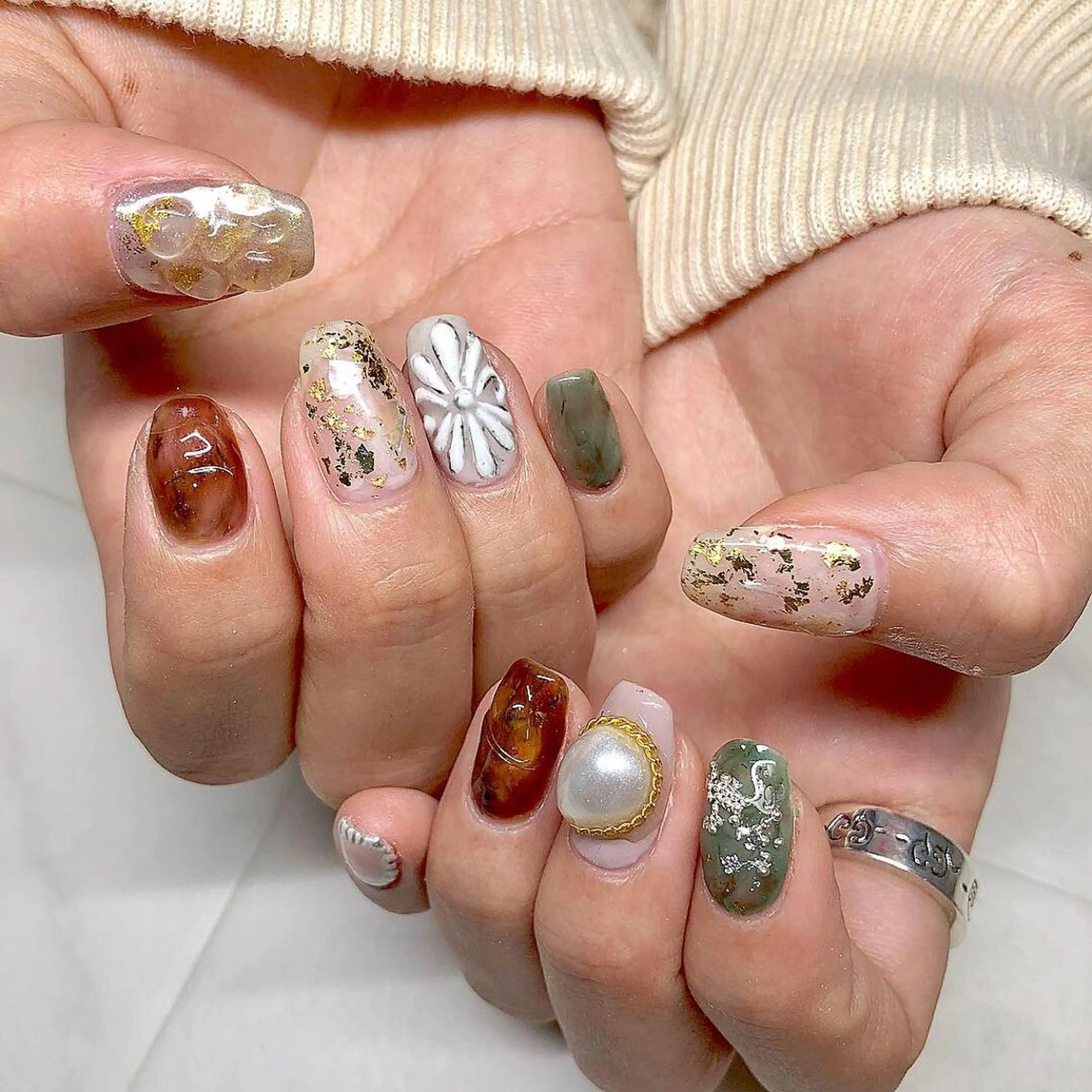 ネイル ハンドネイル Twinkling( private salon)所属・伊藤 京香のネイルデザイン
