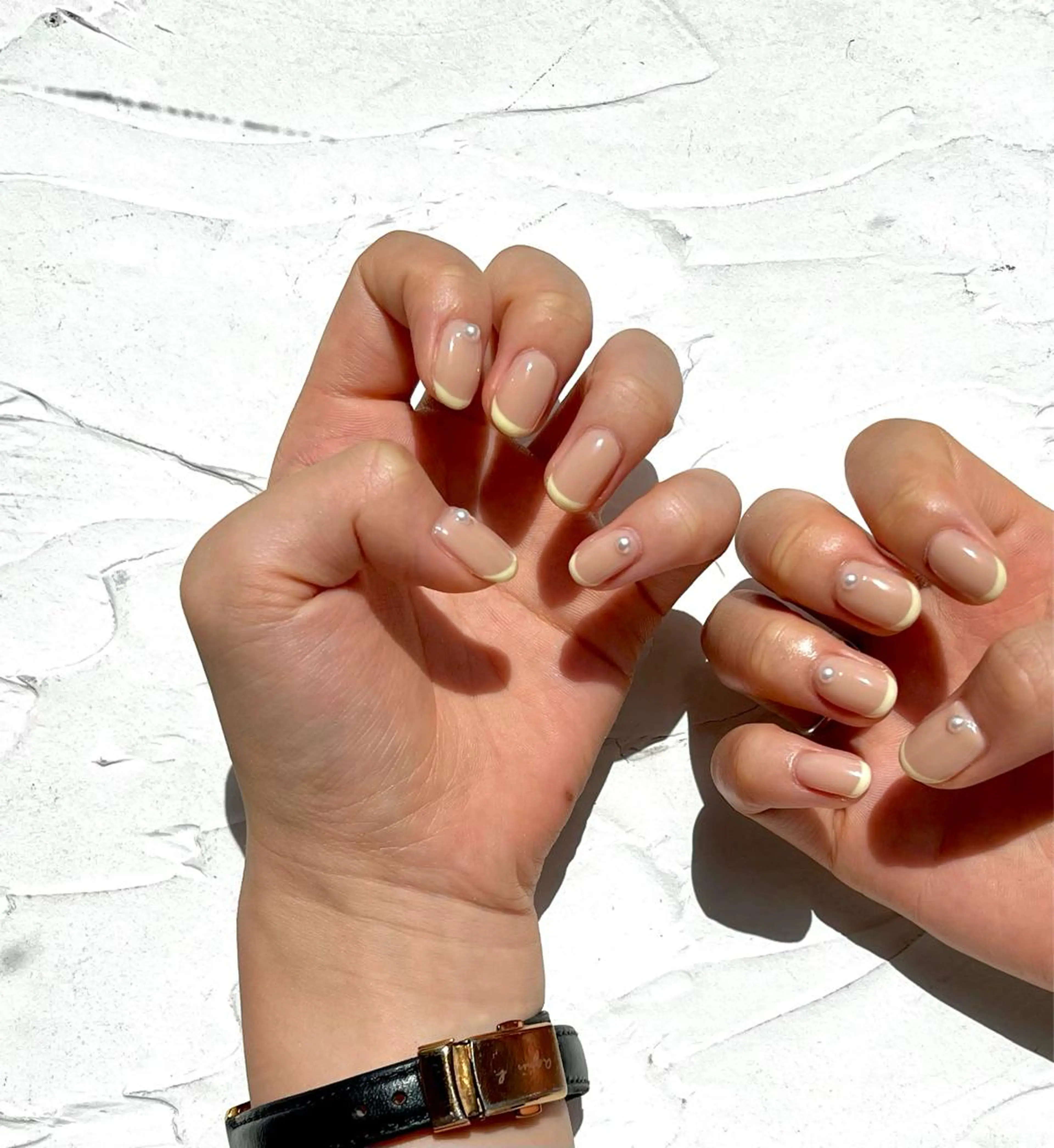 ネイル フレンチネイル 黄色 小川 奈々花のネイルデザイン