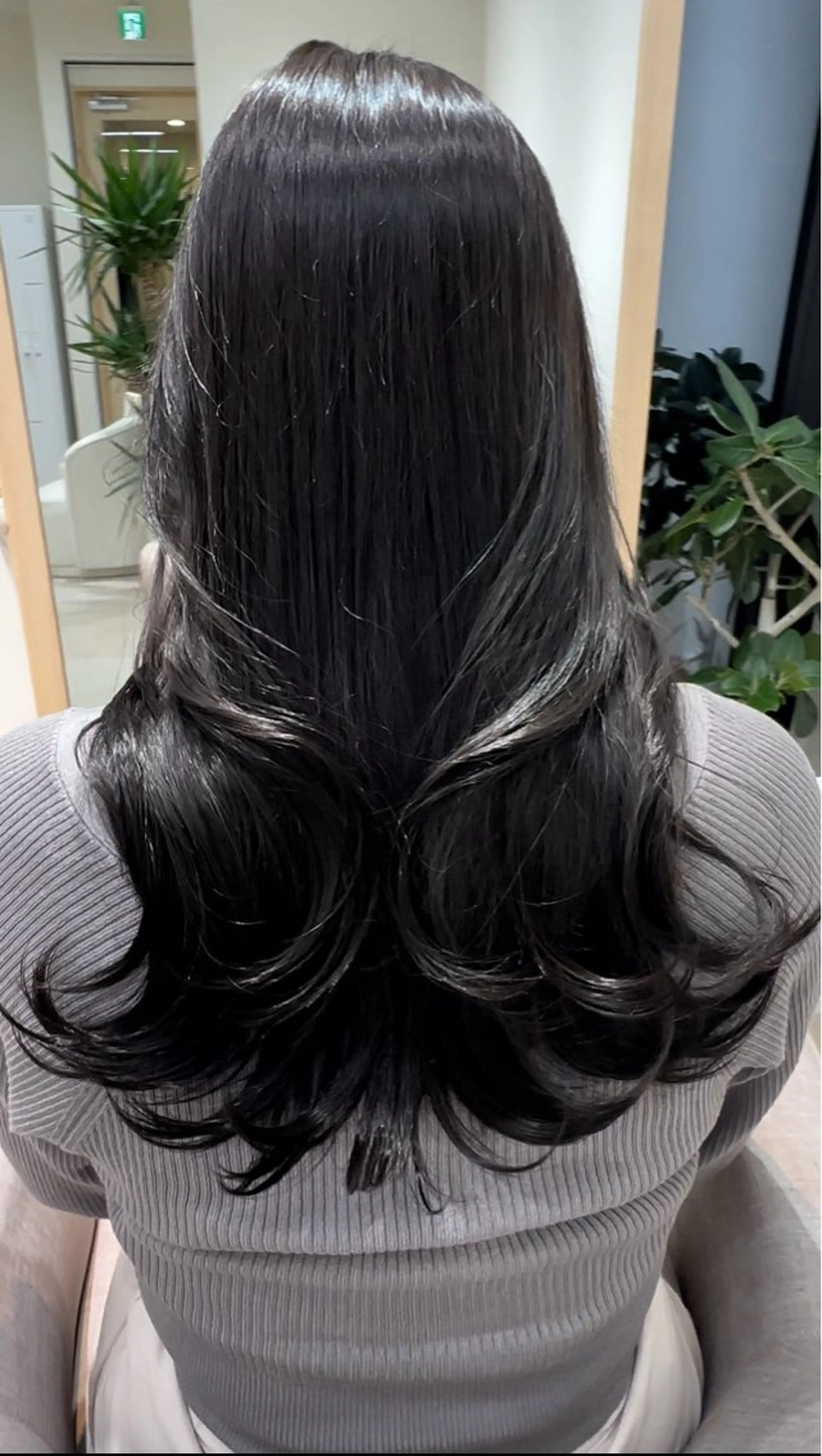 ロング 顔まわりレイヤー 顔周りカット レイヤーカット カットモデル募集 ミネのヘアスタイル