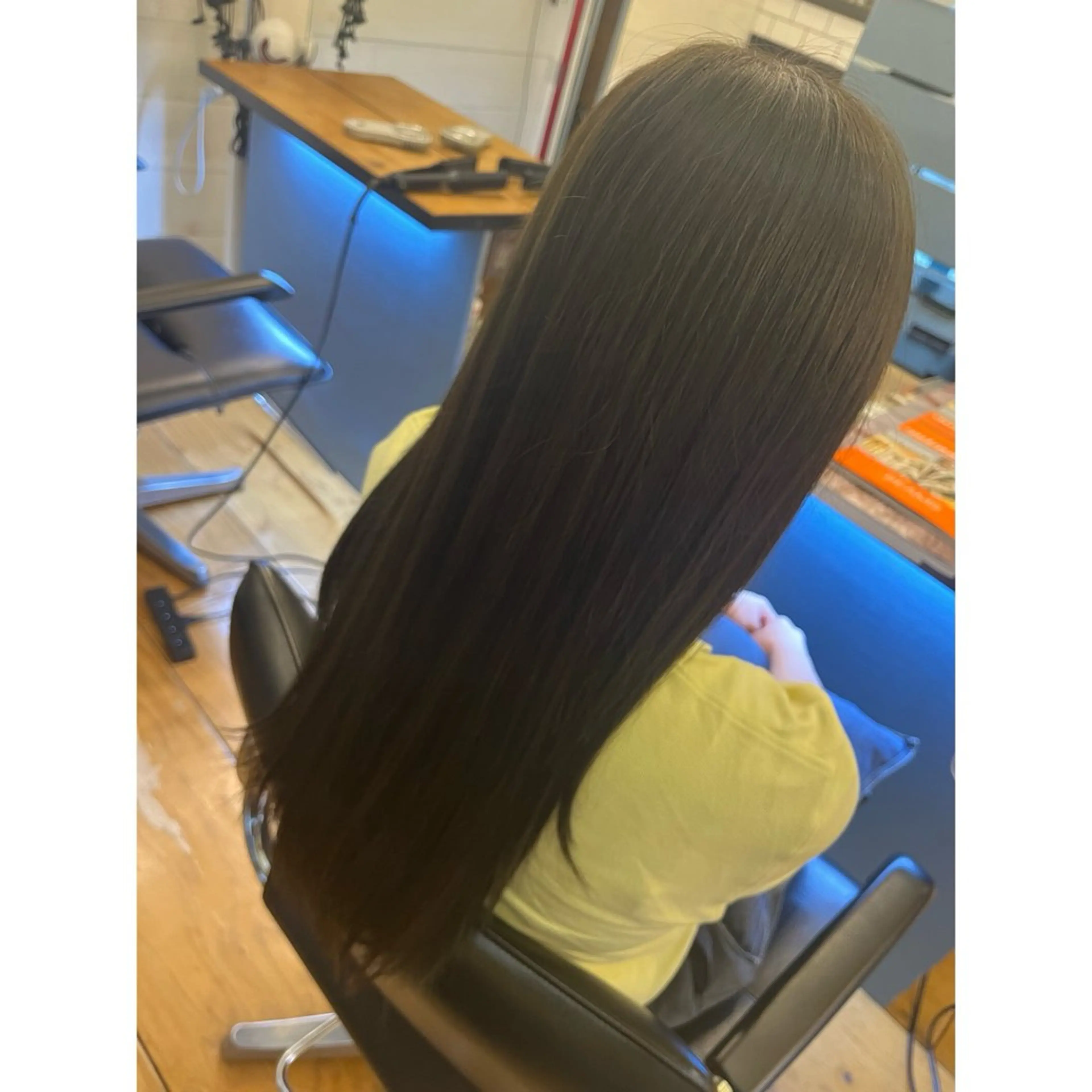 ロング カラー ヘアカラー トリートメント Lagom なかだのヘアスタイル
