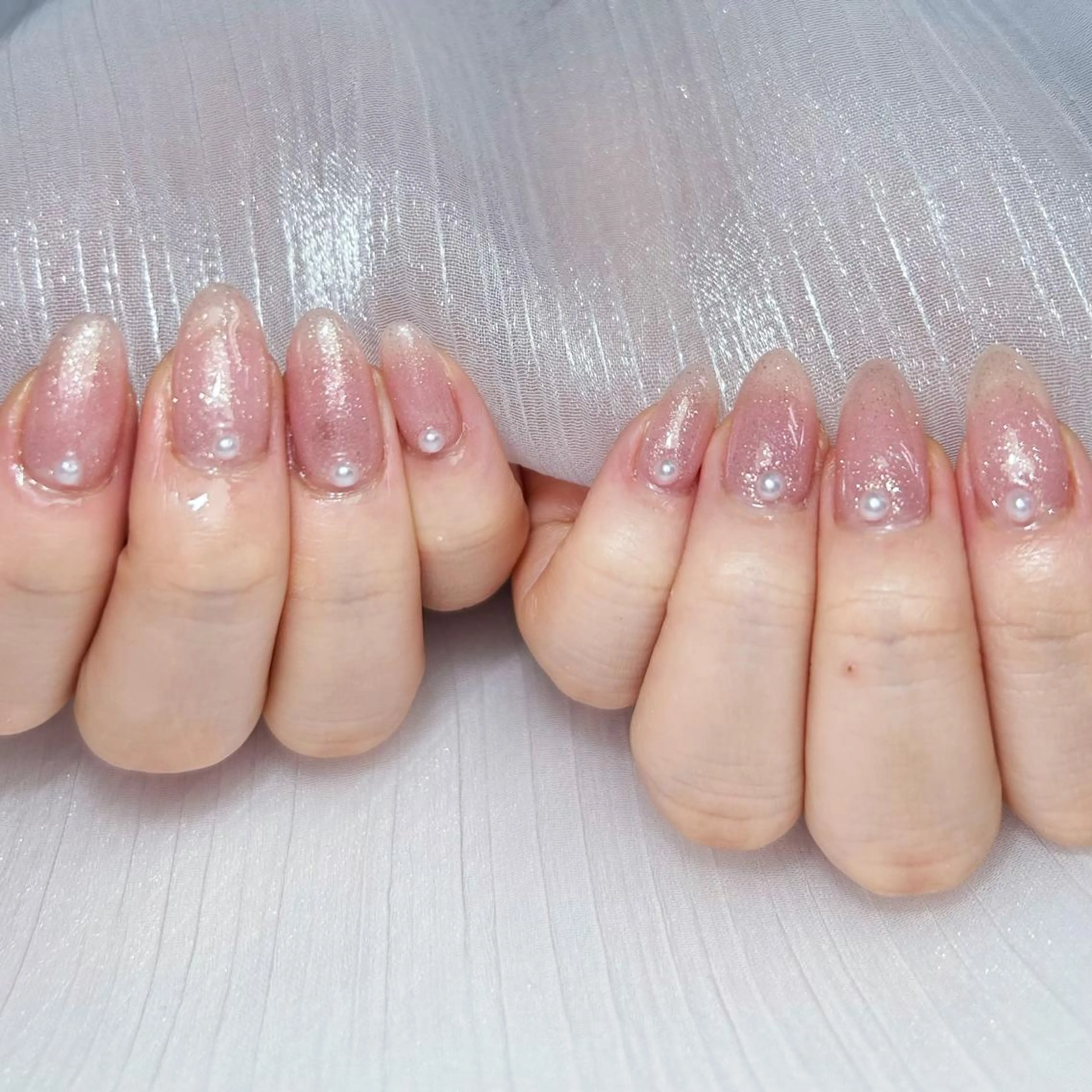 ネイル アートネイル オーロラネイル ガーリー キラキラネイル 韓国ネイル ハンドネイル DIAMOND 💅のネイルデザイン