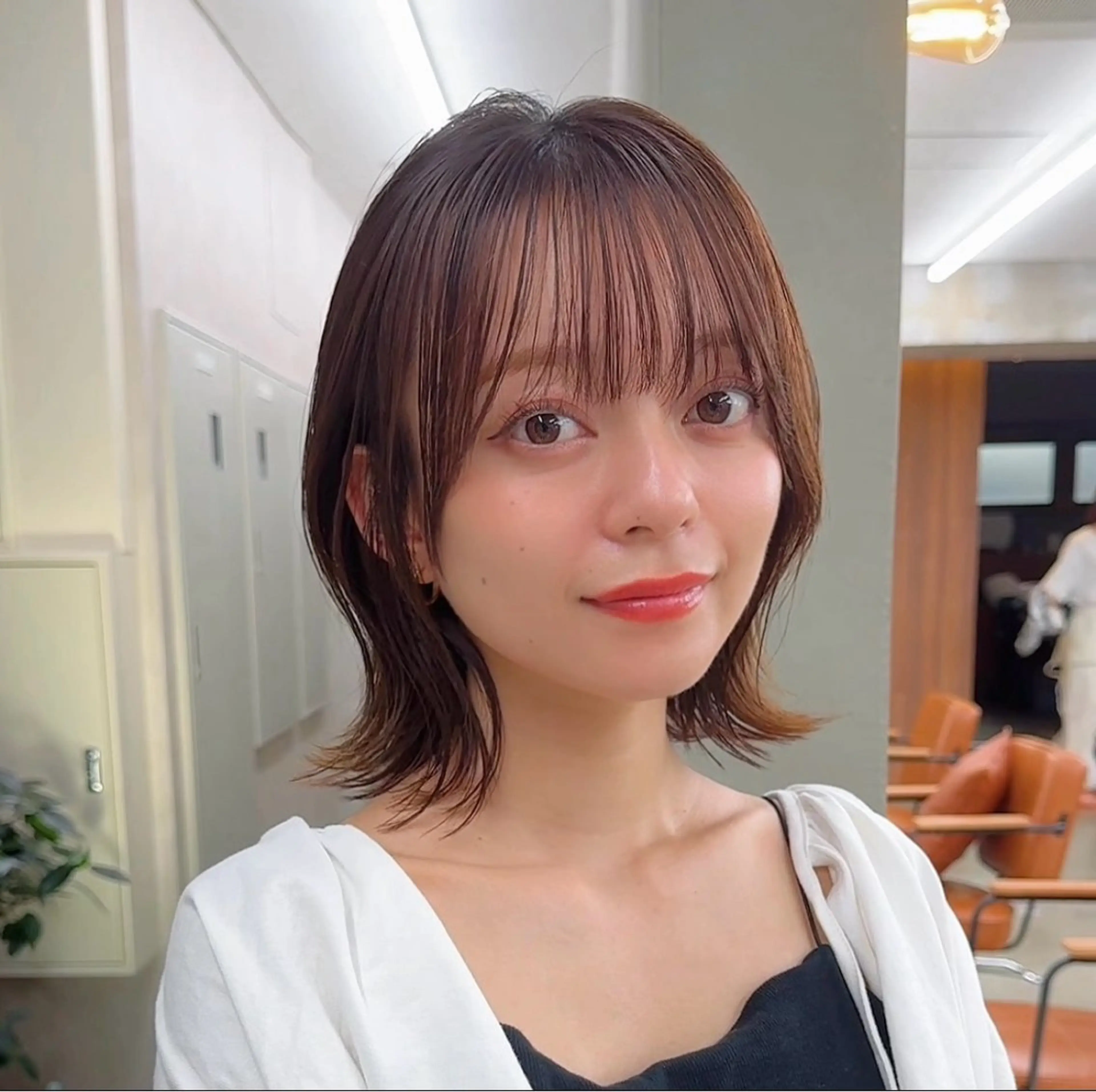 ショート カラー カット ヘアカラー トリートメント 顔周り/レイヤー/ ベージュ/みっきーのヘアスタイル