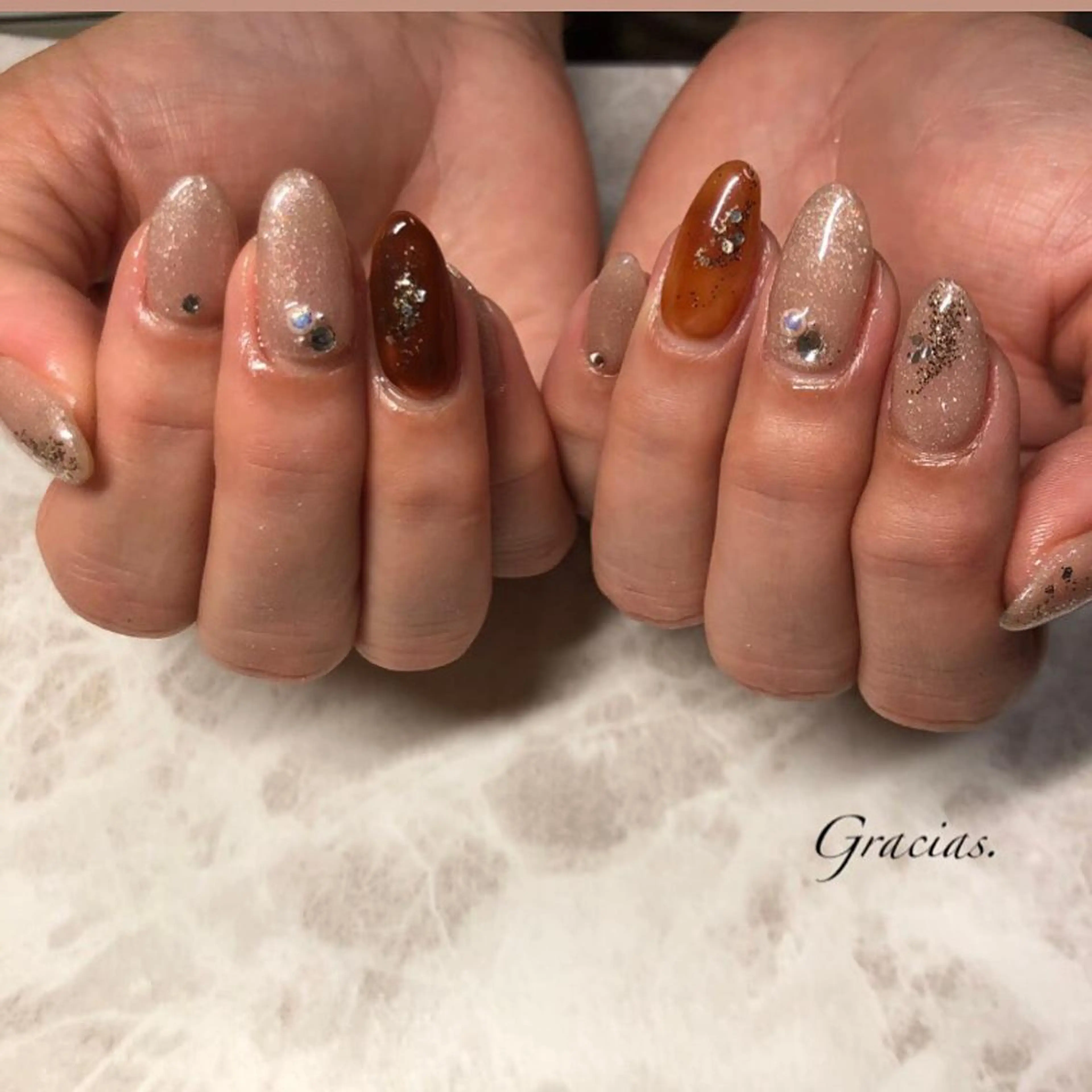 ネイル ハンドネイル Gracias. rieのネイルデザイン