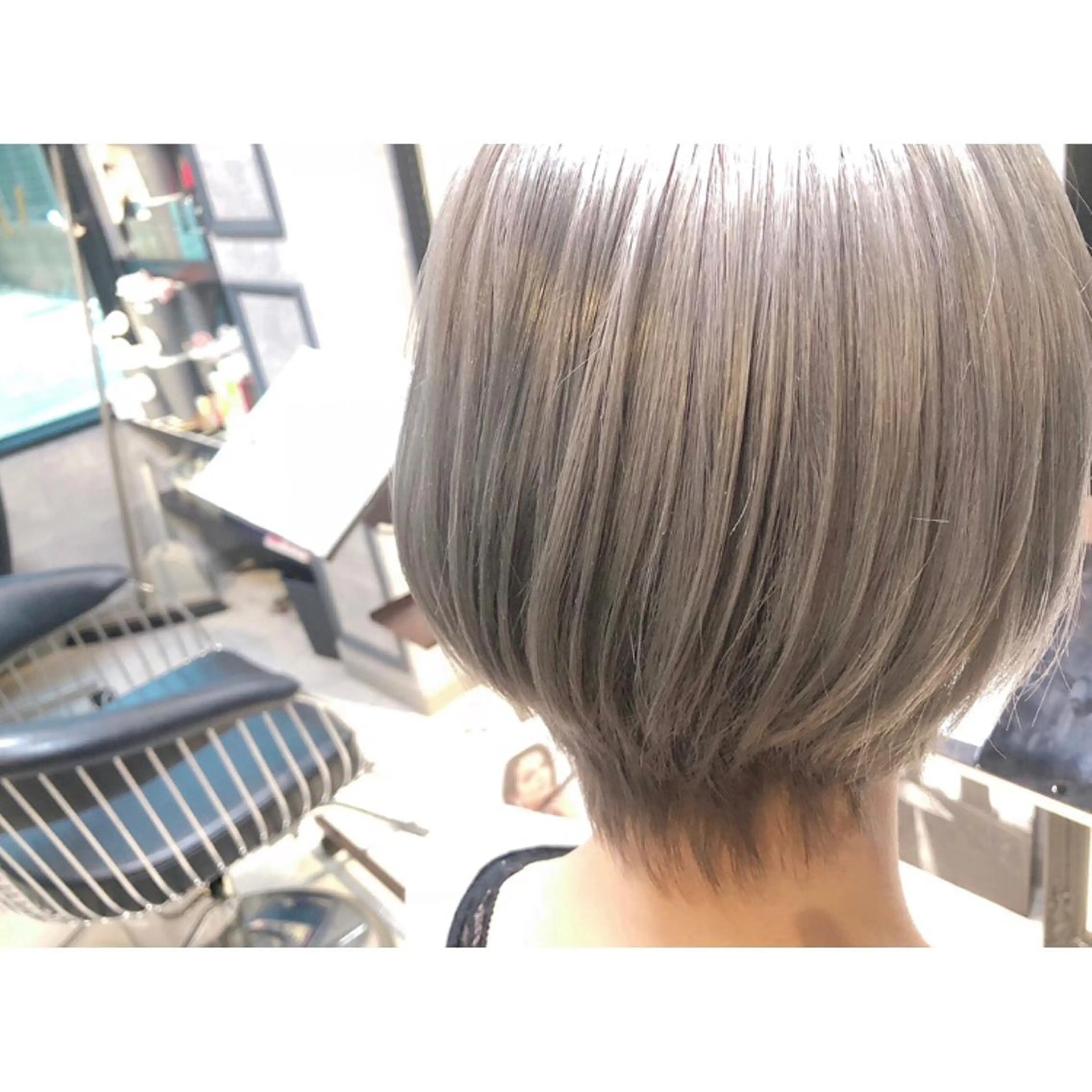 ショート カラー アッシュ ホワイトアッシュ Blue所属・透明感カラー 🫰🏻💗 高橋舞のその他イメージ